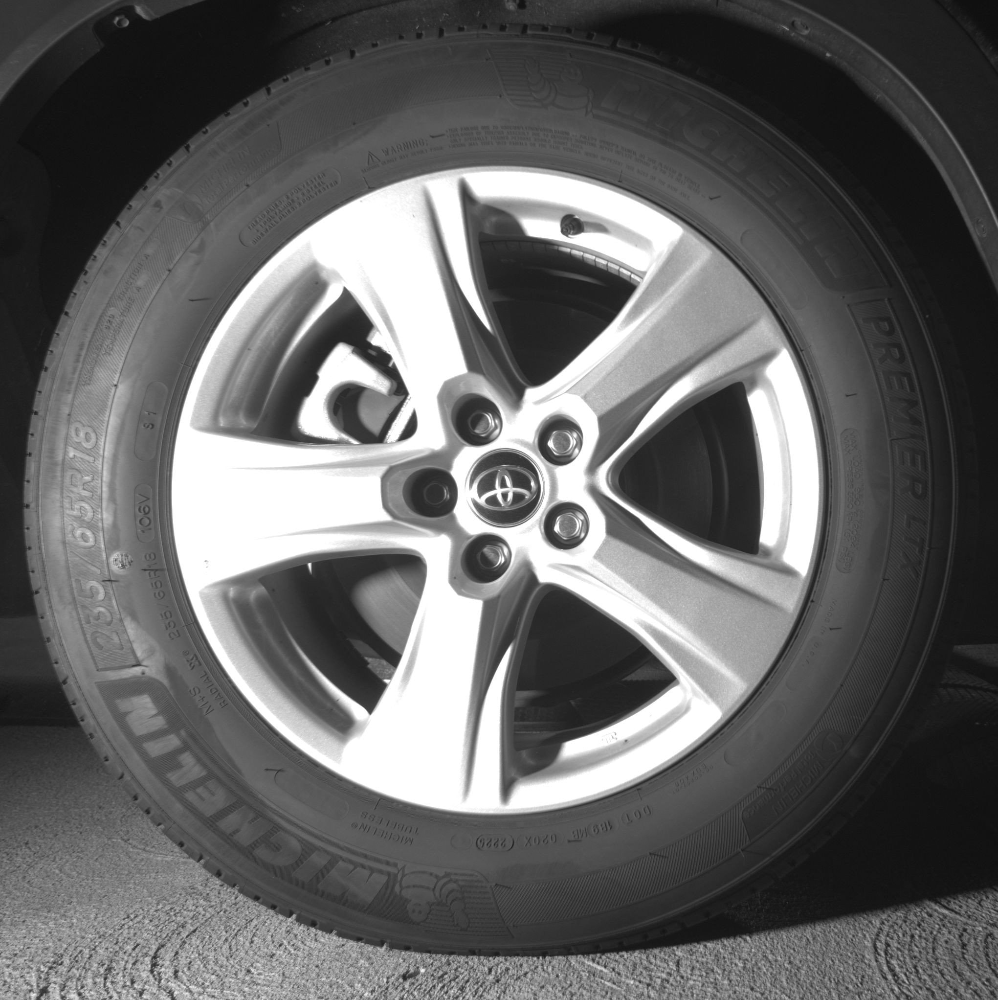 Thumbnail: 2025 Toyota Highlander - 15