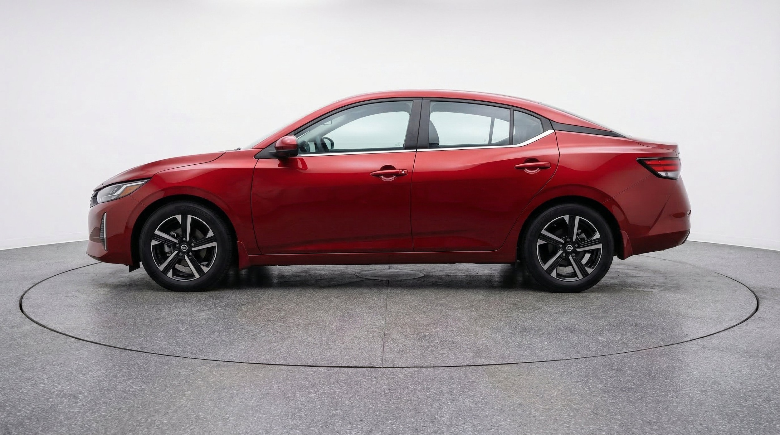 Thumbnail: 2025 Nissan Sentra - 5