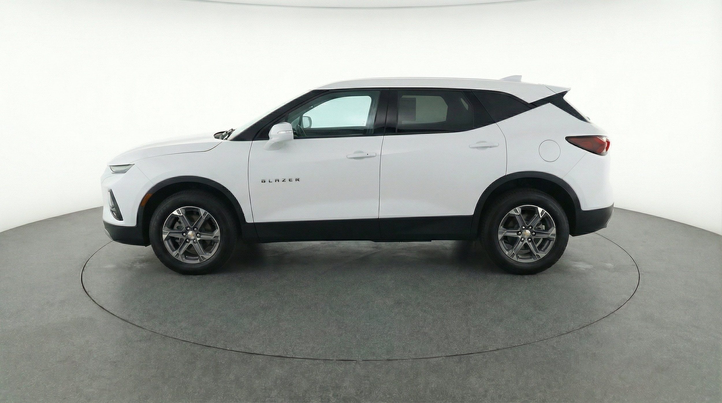 Thumbnail: 2025 Chevrolet Blazer - 5