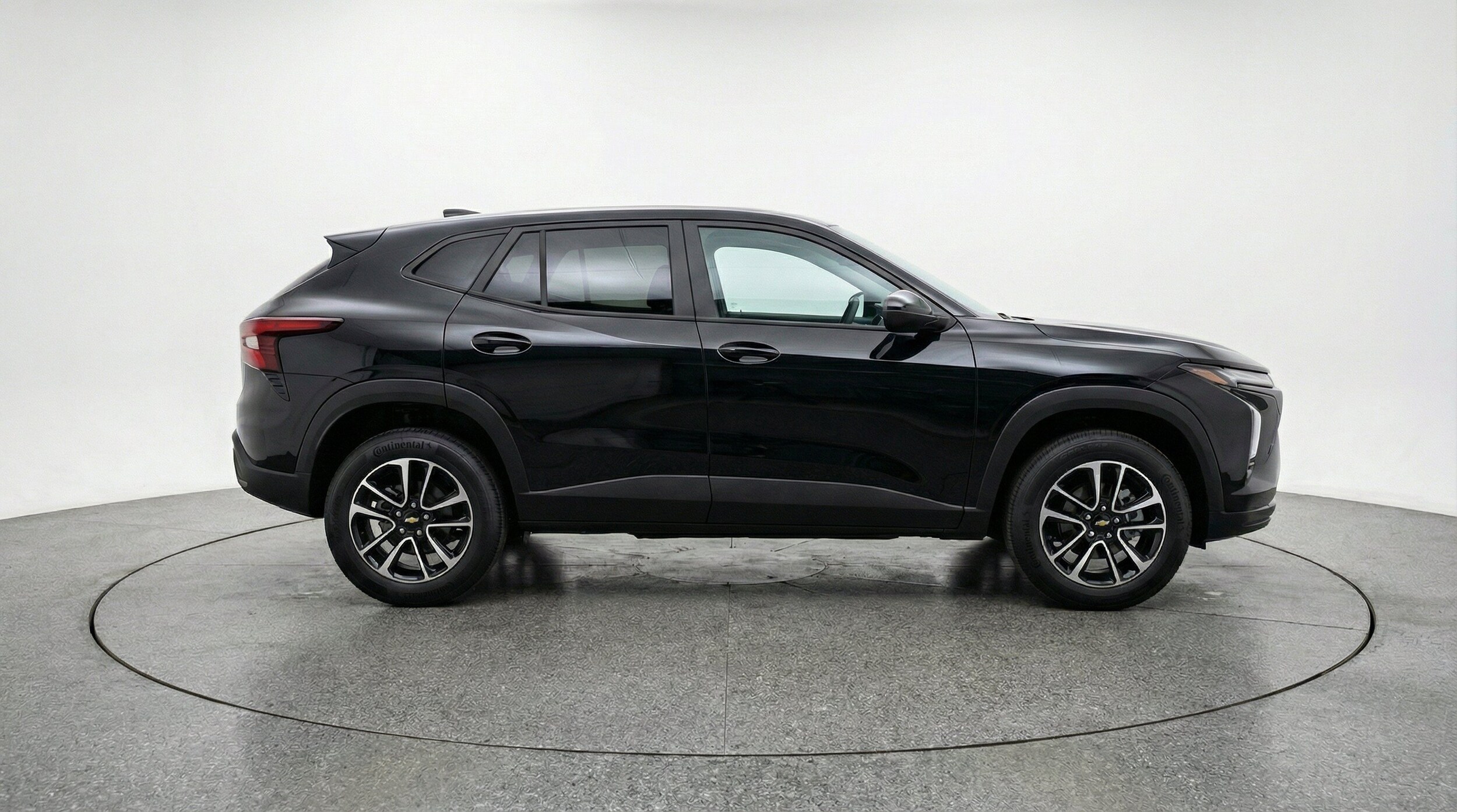 Thumbnail: 2025 Chevrolet TrailBlazer - 11