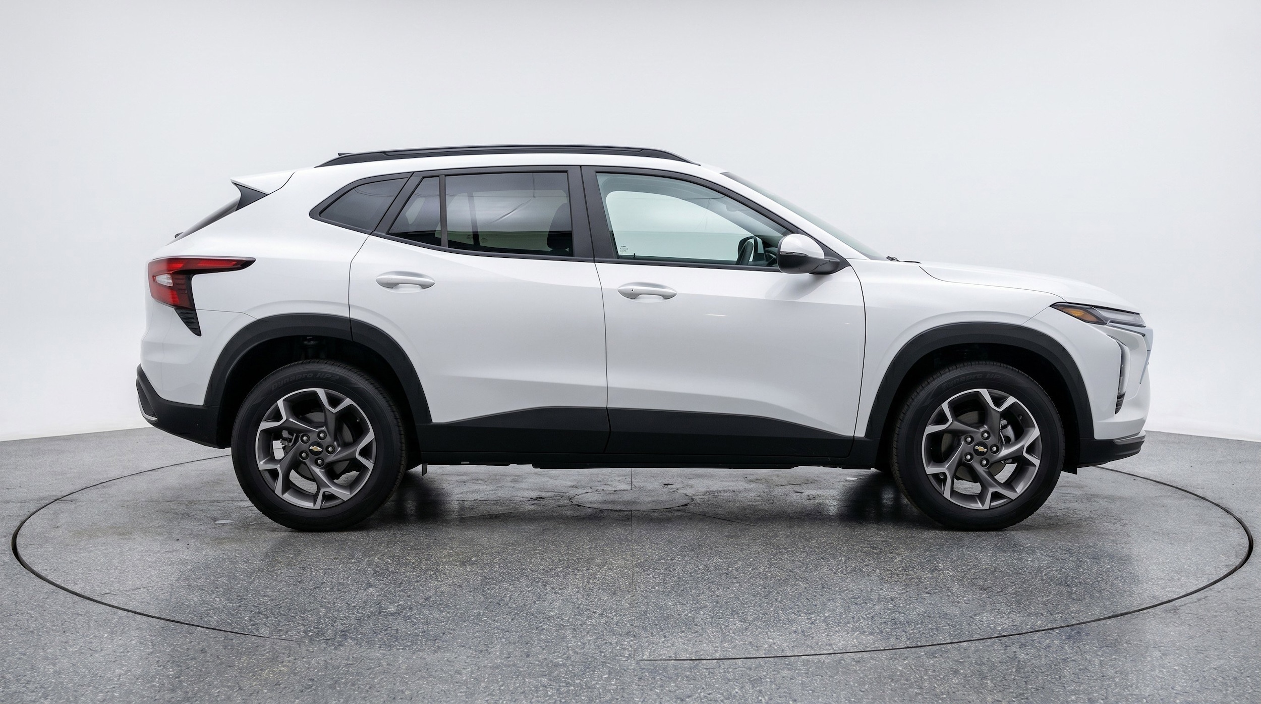 Thumbnail: 2025 Chevrolet Trax - 11