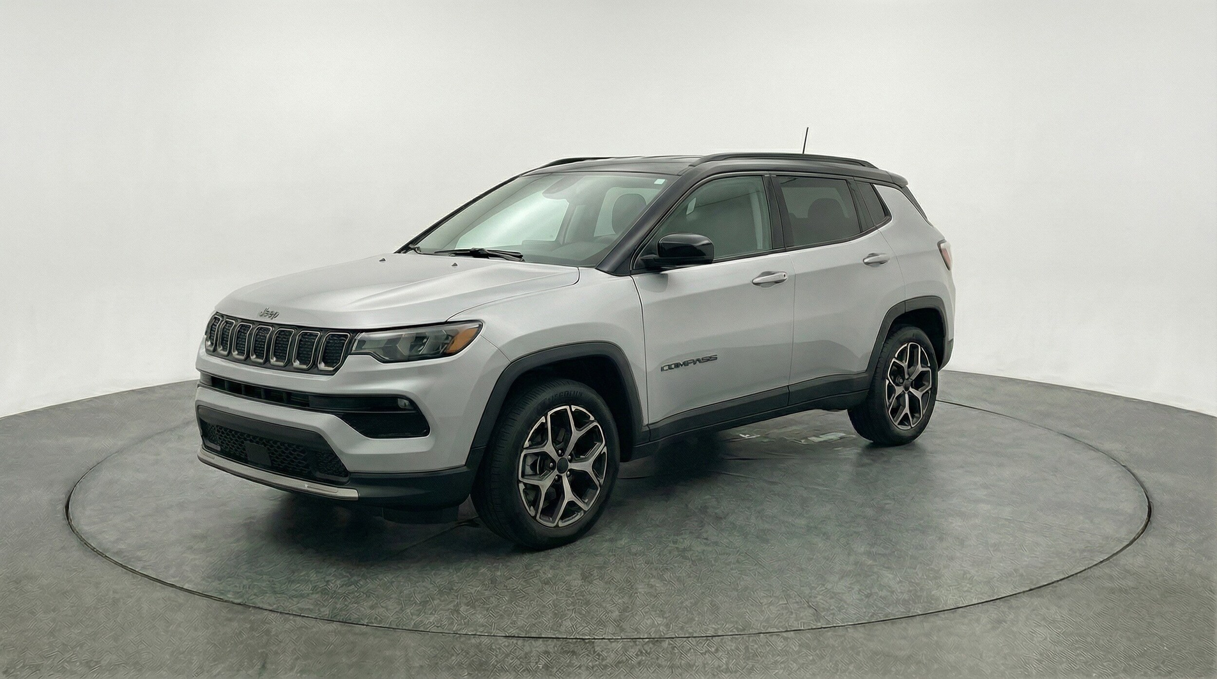 Thumbnail: 2025 Jeep Compass - 3