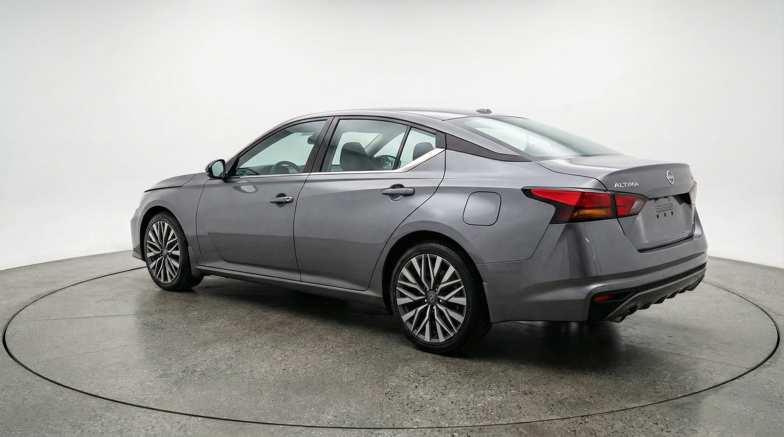 Thumbnail: 2025 Nissan Altima - 6