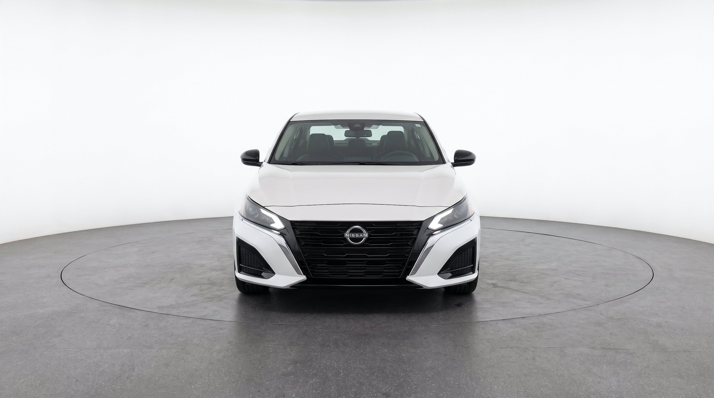 Thumbnail: 2025 Nissan Altima - 2