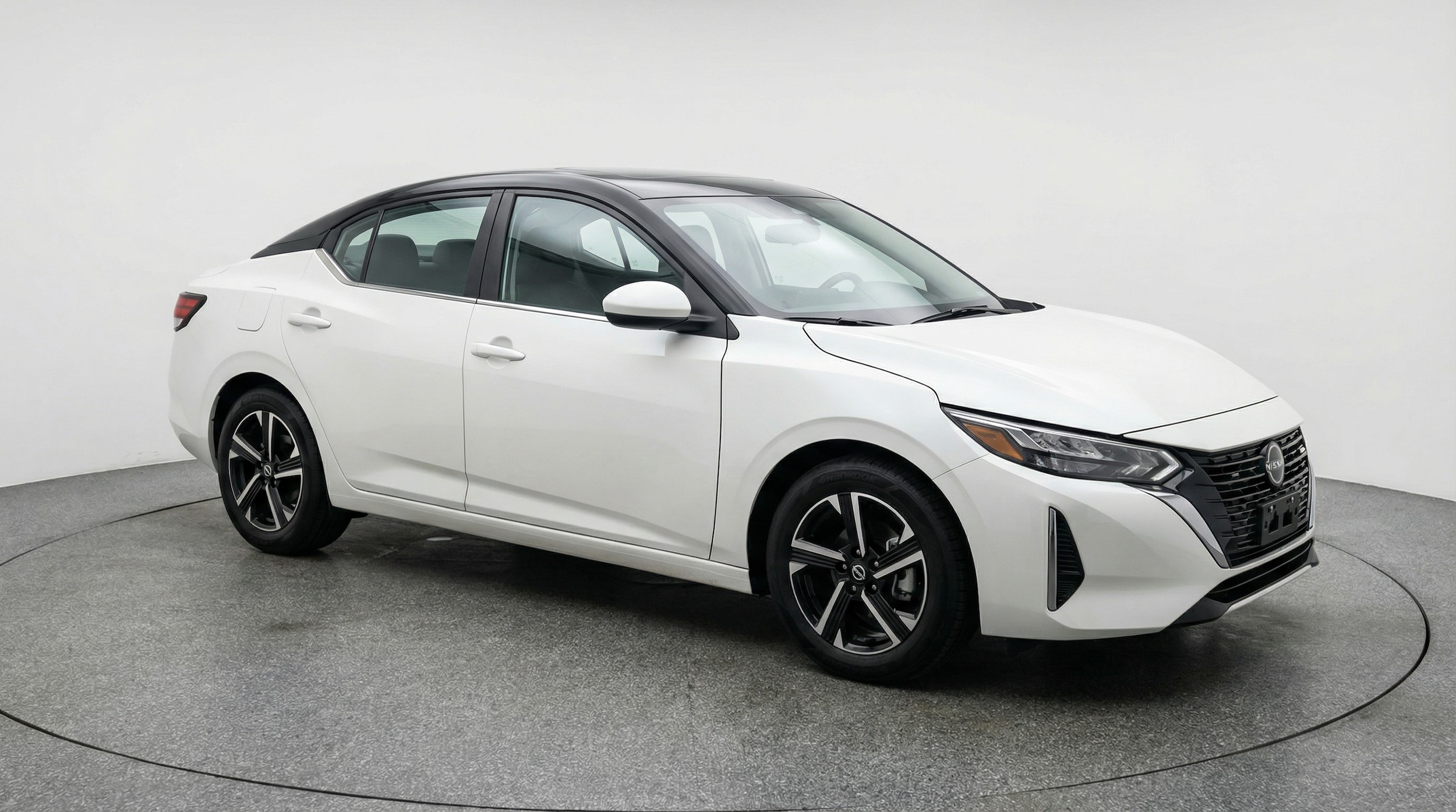 Thumbnail: 2025 Nissan Sentra - 1