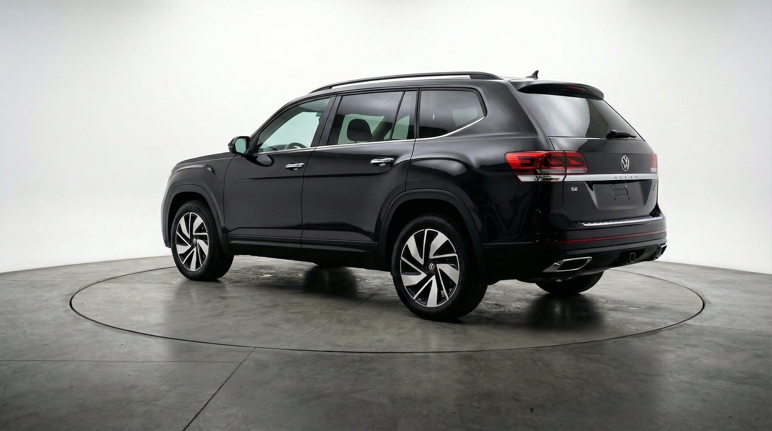 Thumbnail: 2026 Volkswagen Atlas - 6