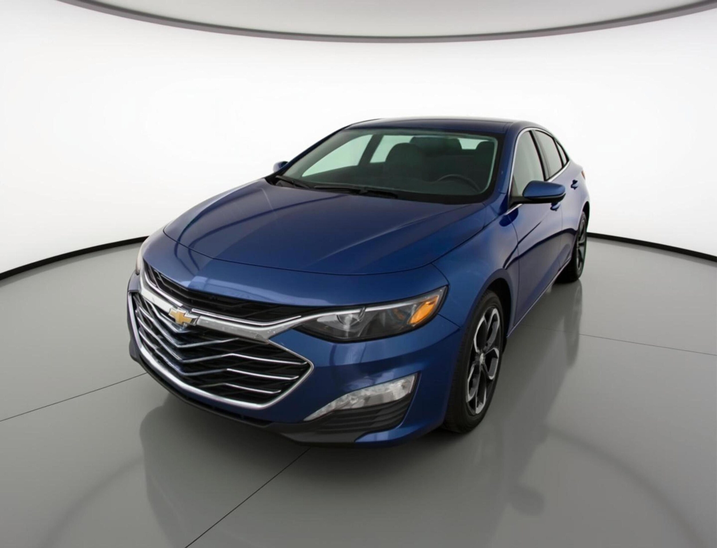 Thumbnail: 2024 Chevrolet Malibu - 3