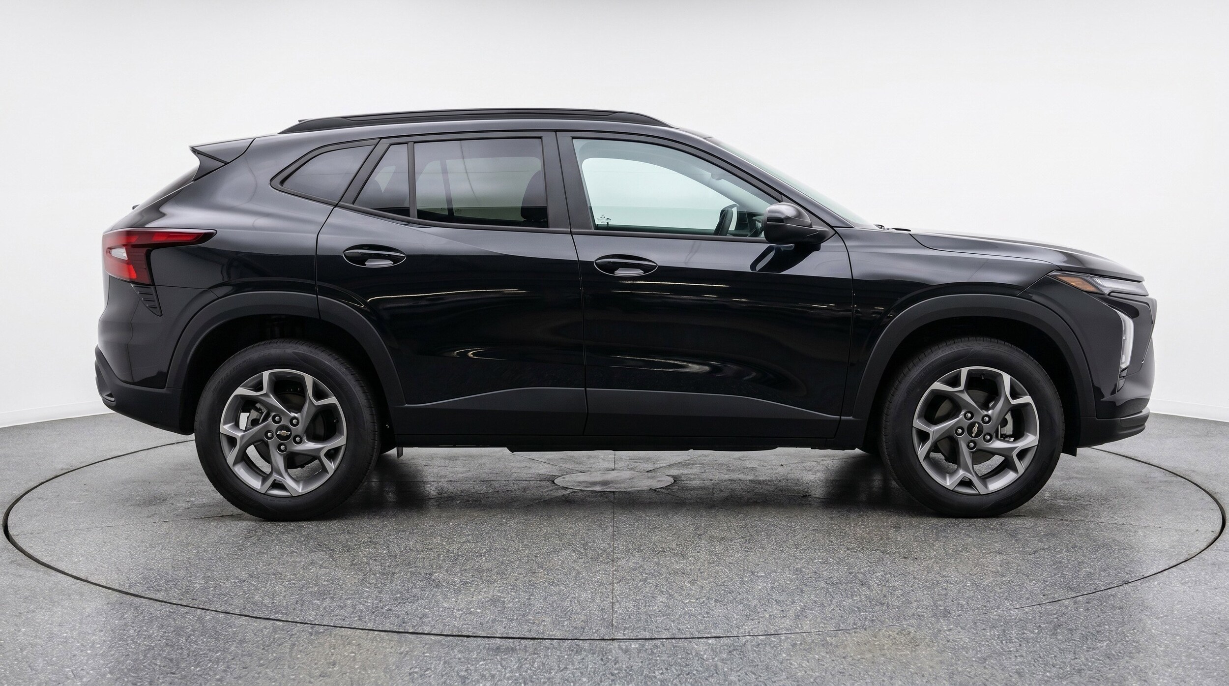 Thumbnail: 2025 Chevrolet Trax - 11