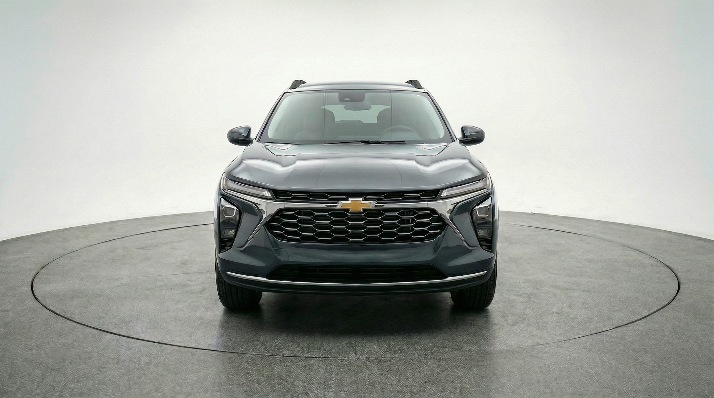 Thumbnail: 2025 Chevrolet Trax - 2