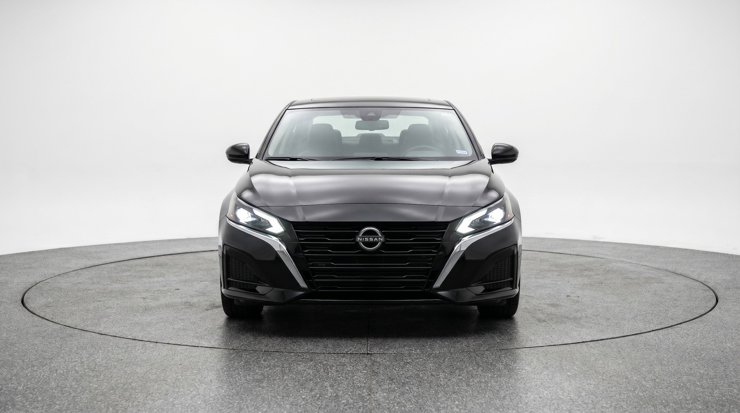 Thumbnail: 2025 Nissan Altima - 2