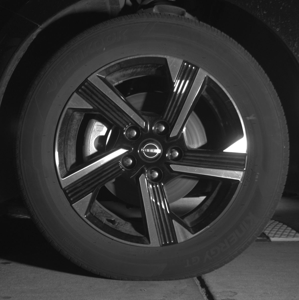 Thumbnail: 2025 Nissan Sentra - 12