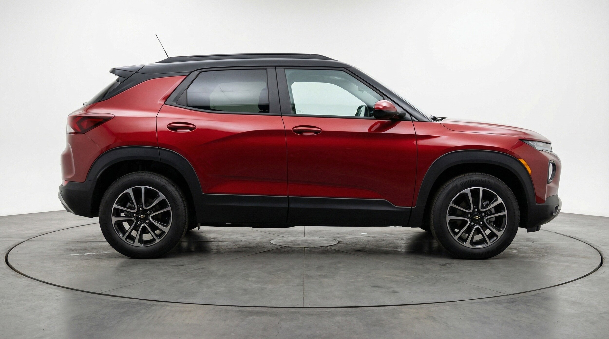 Thumbnail: 2025 Chevrolet TrailBlazer - 11