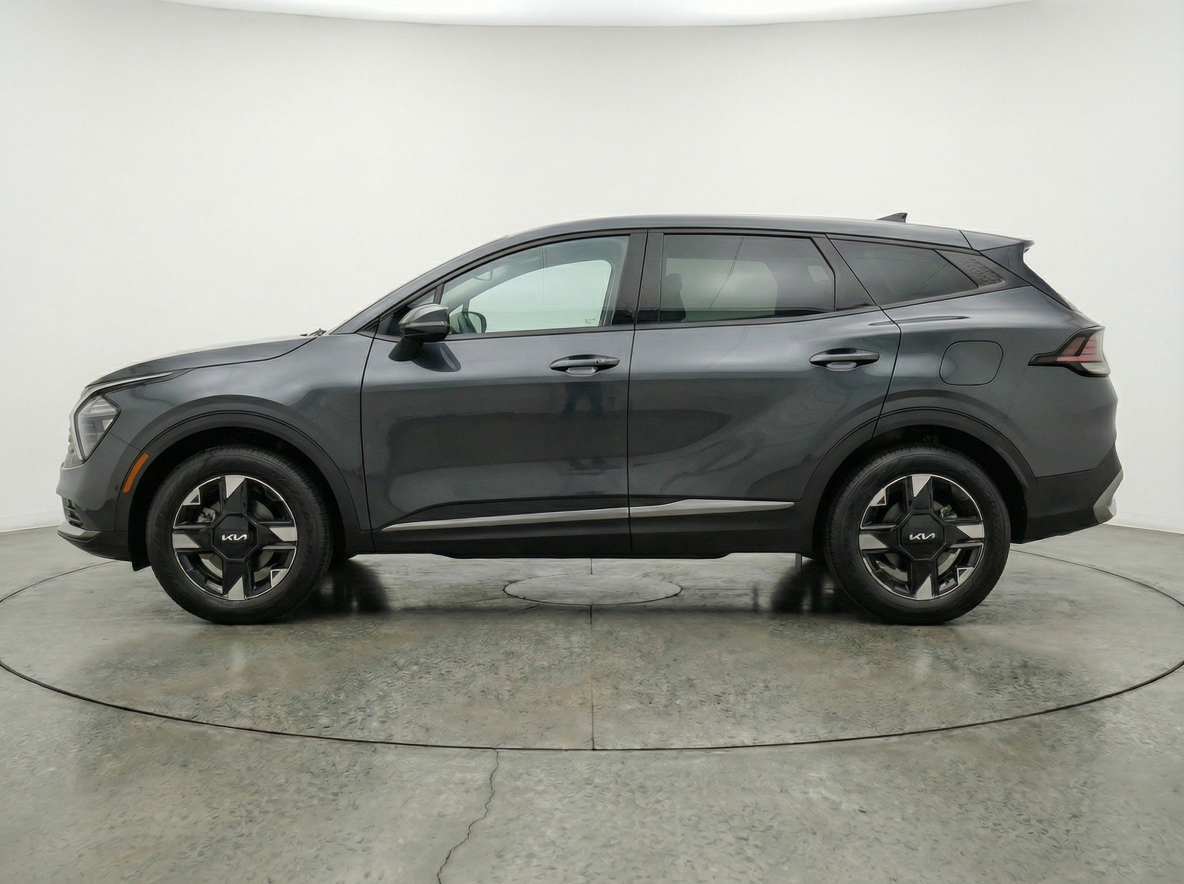 Thumbnail: 2026 Kia Sportage - 5