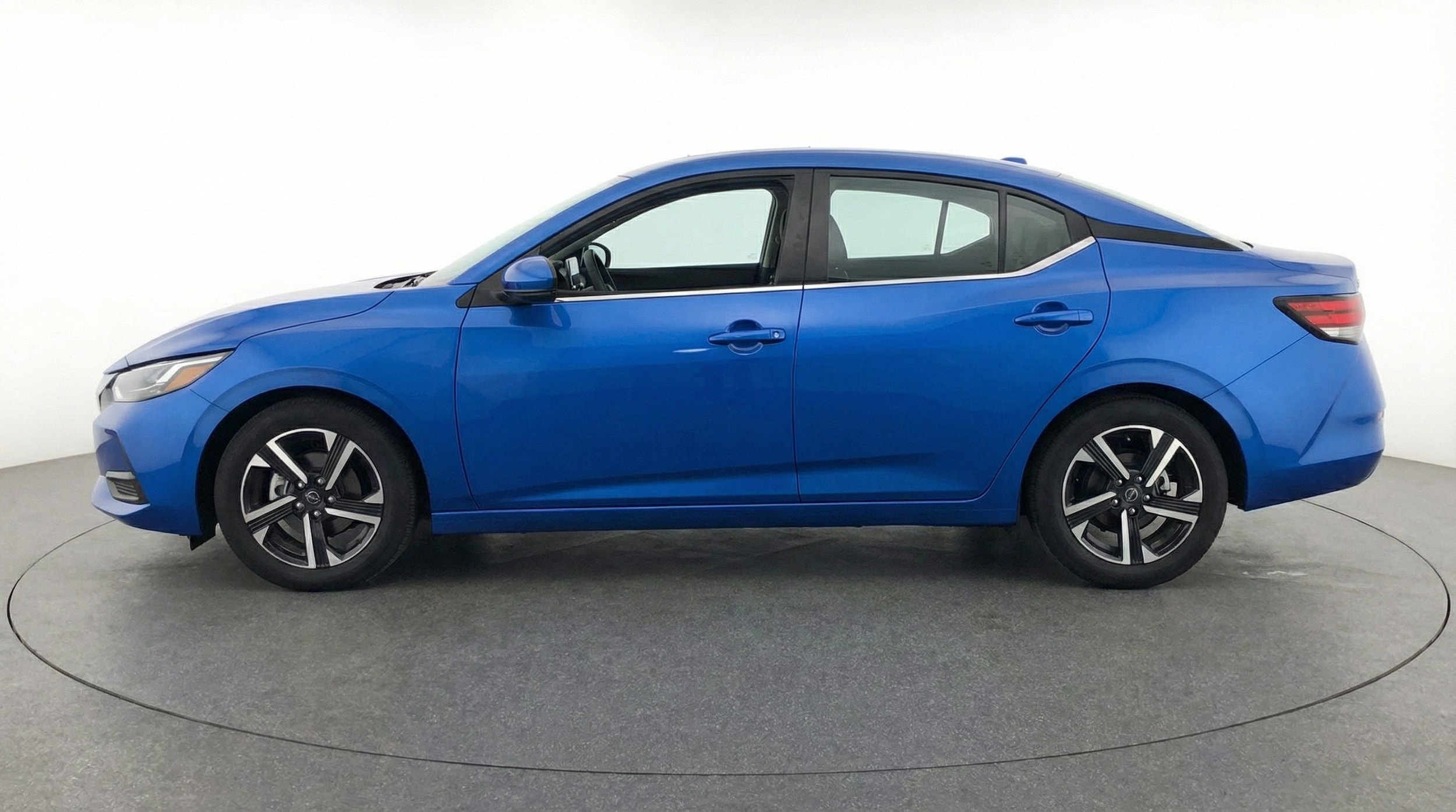 Thumbnail: 2025 Nissan Sentra - 5