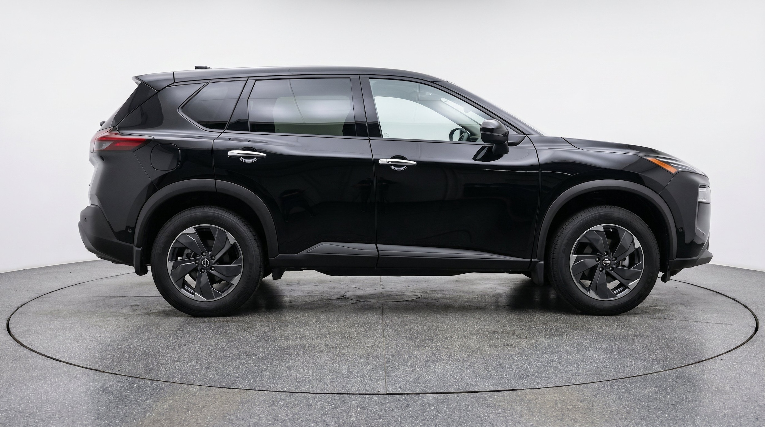 Thumbnail: 2025 Nissan Rogue - 11