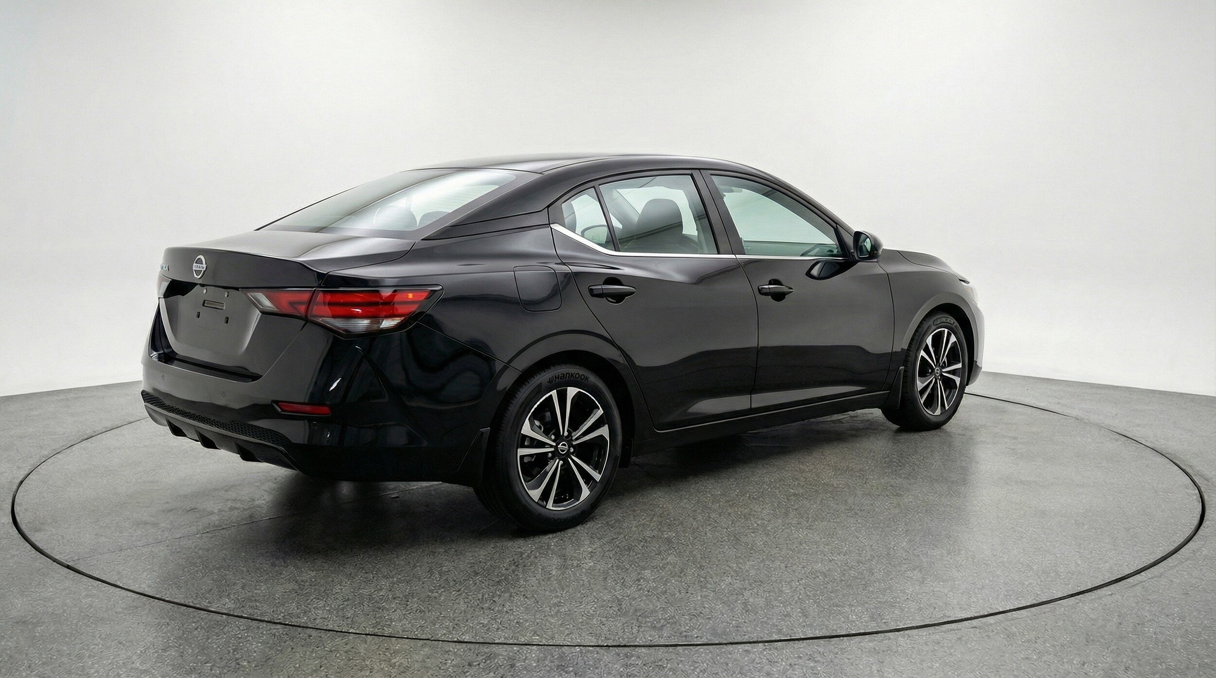 Thumbnail: 2025 Nissan Sentra - 9