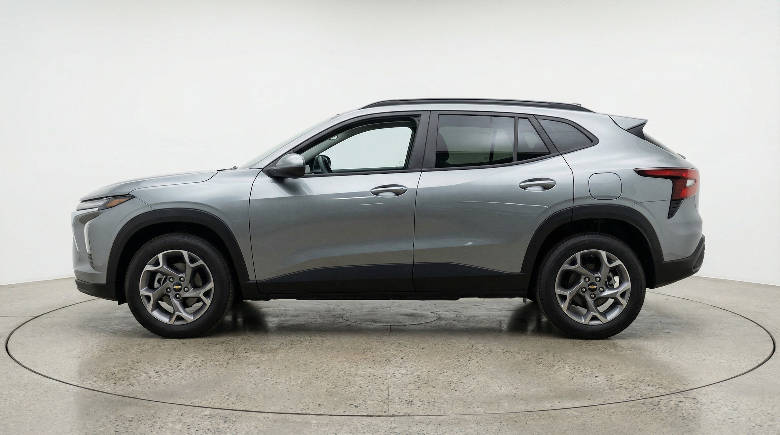 Thumbnail: 2025 Chevrolet Trax - 5