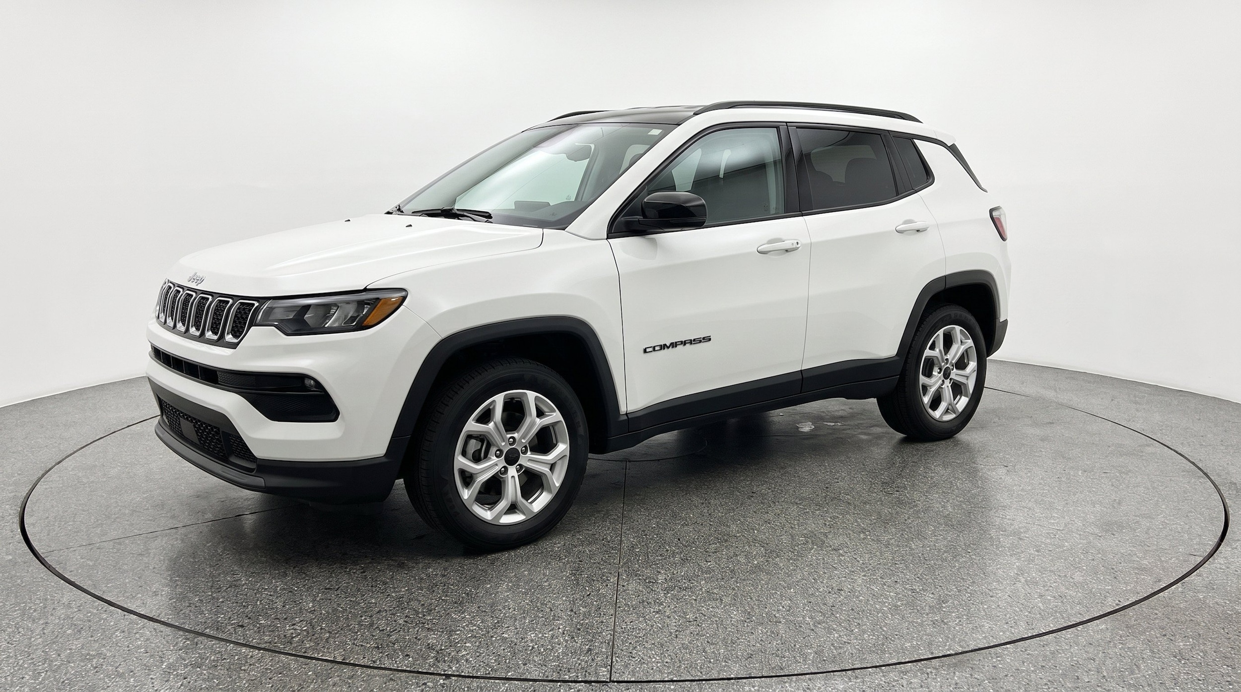 Thumbnail: 2025 Jeep Compass - 3