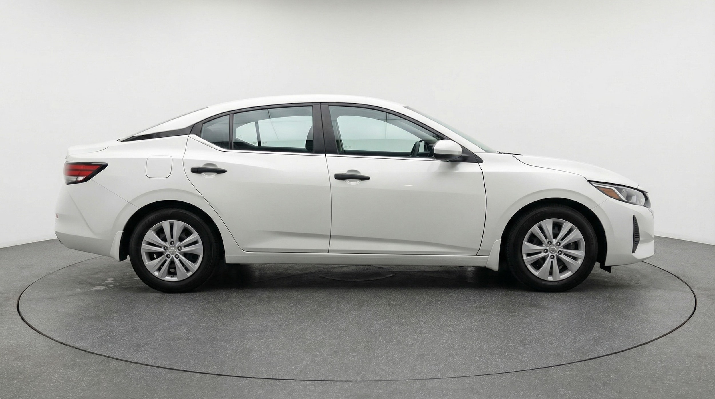 Thumbnail: 2025 Nissan Sentra - 8