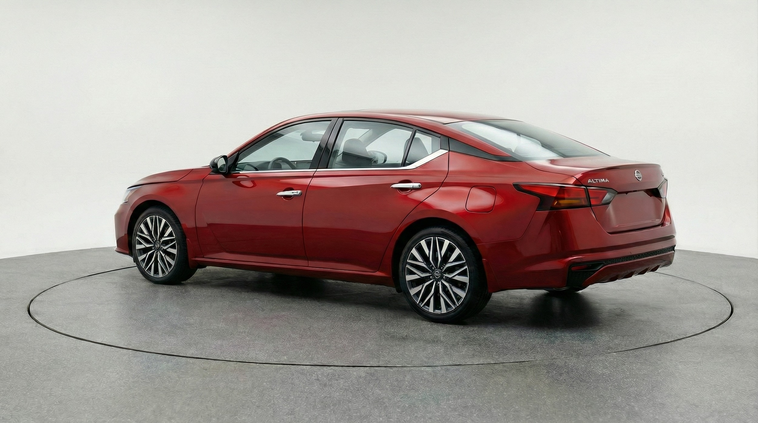 Thumbnail: 2025 Nissan Altima - 5