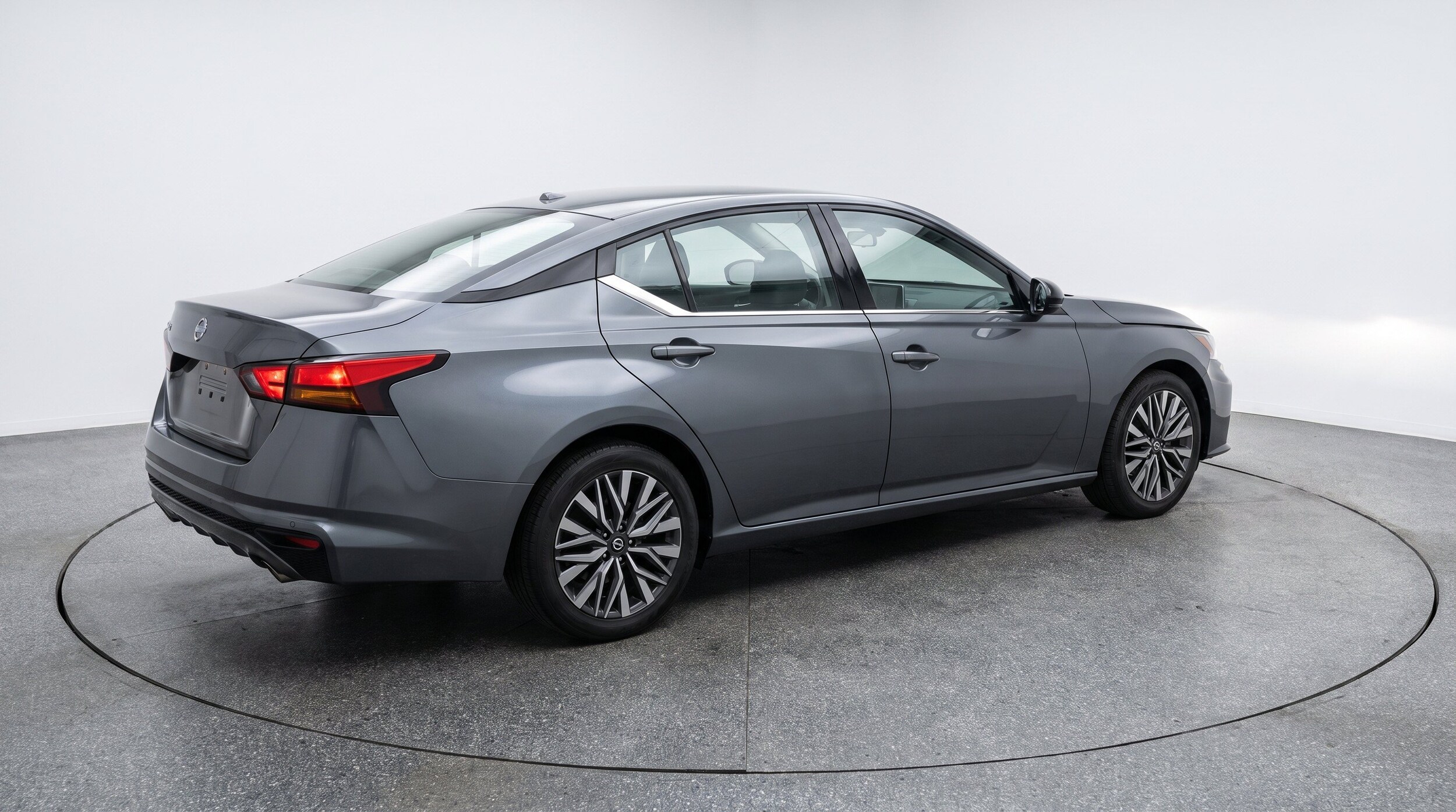 Thumbnail: 2025 Nissan Altima - 9