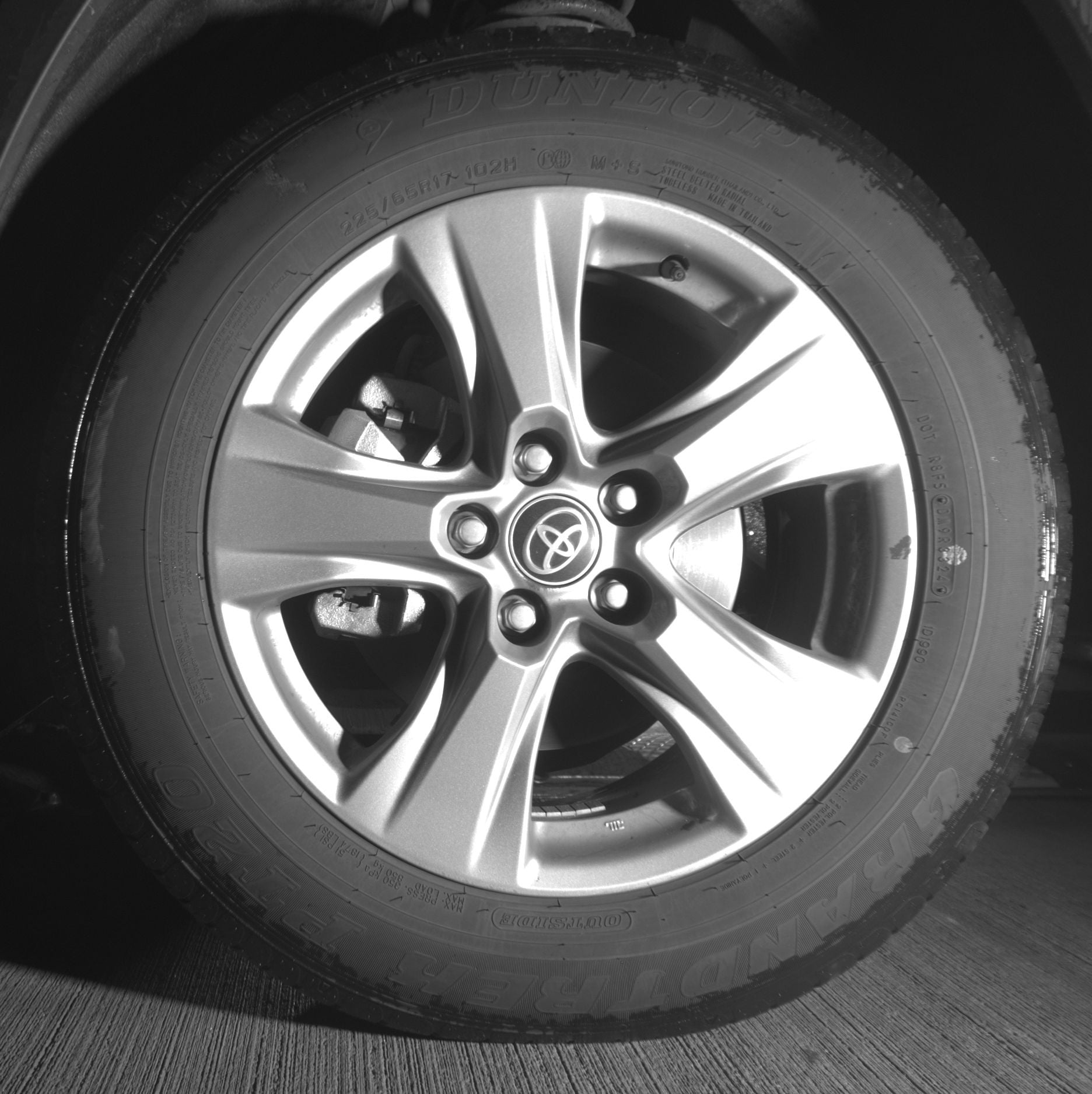 Thumbnail: 2025 Toyota RAV4 - 9