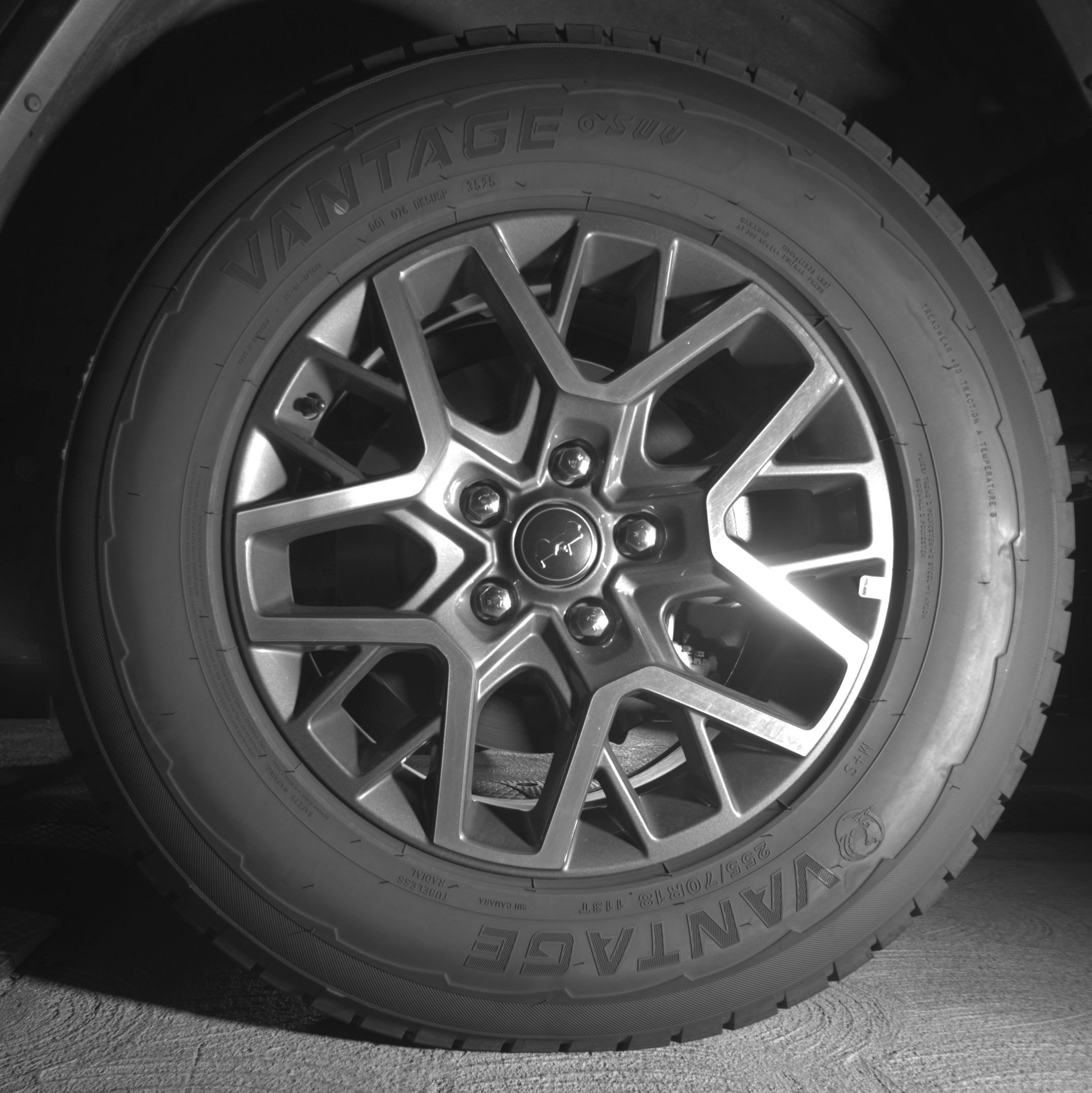 Thumbnail: 2025 Jeep Wrangler - 14