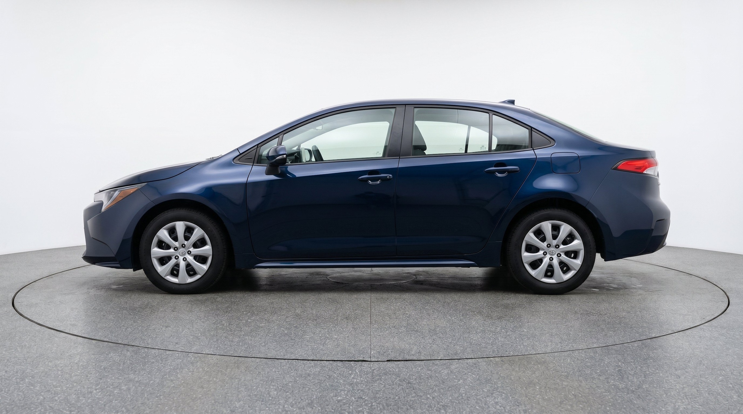 Thumbnail: 2025 Toyota Corolla - 5