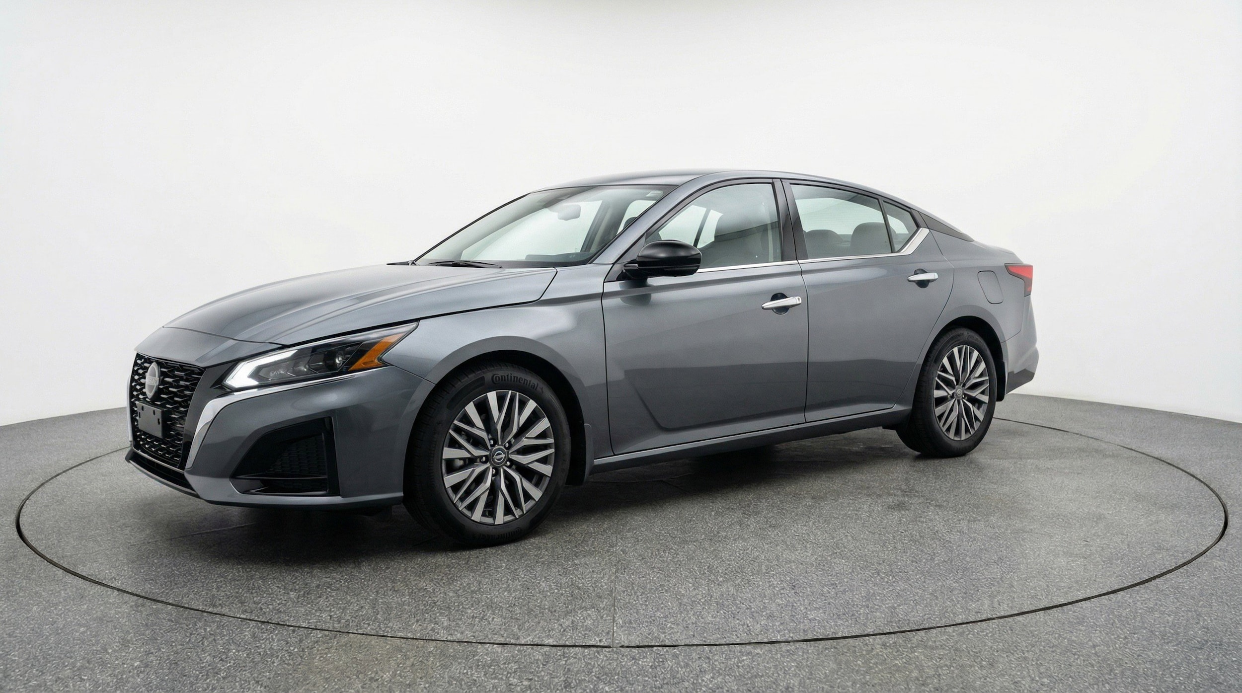 Thumbnail: 2025 Nissan Altima - 3