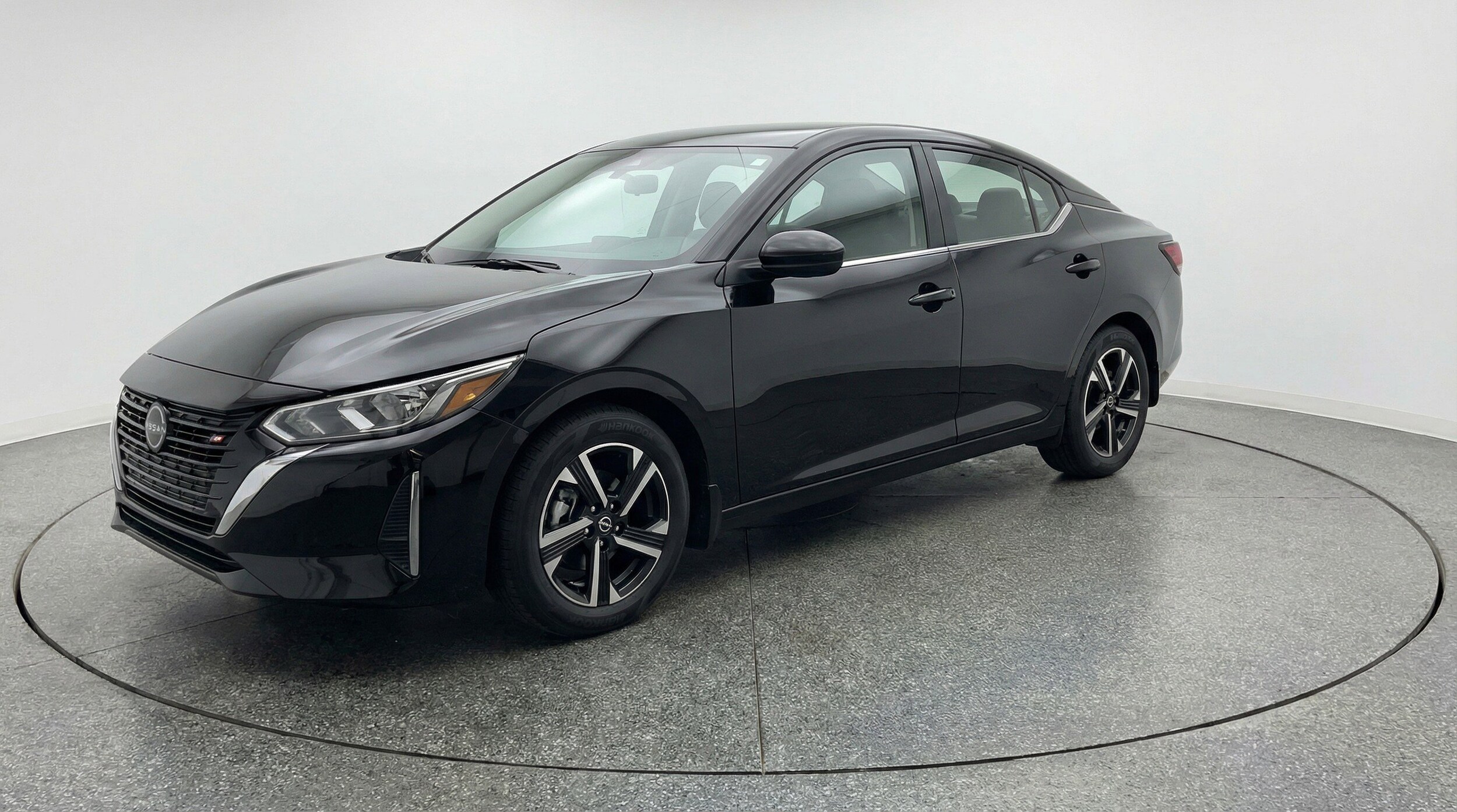 Thumbnail: 2025 Nissan Sentra - 3