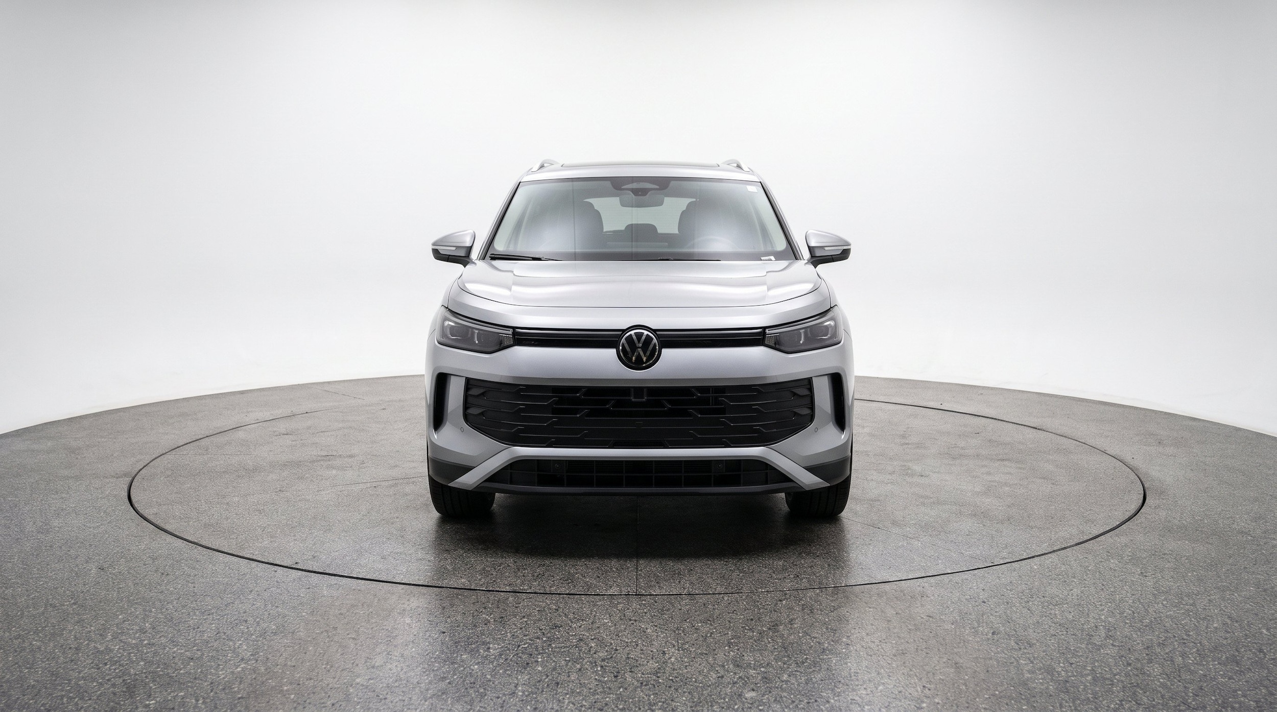 Thumbnail: 2026 Volkswagen Tiguan - 2