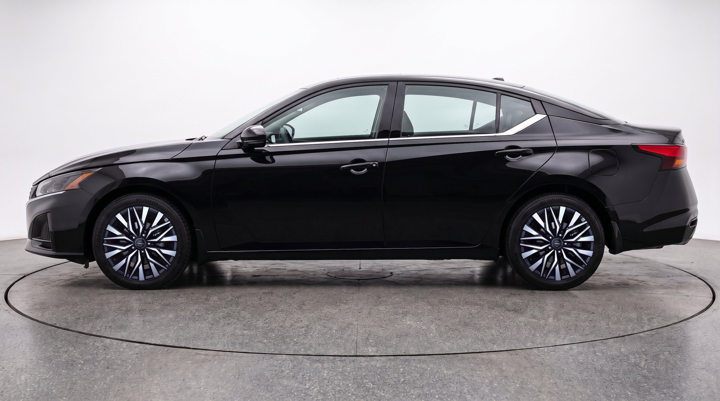 Thumbnail: 2026 Nissan Altima - 5