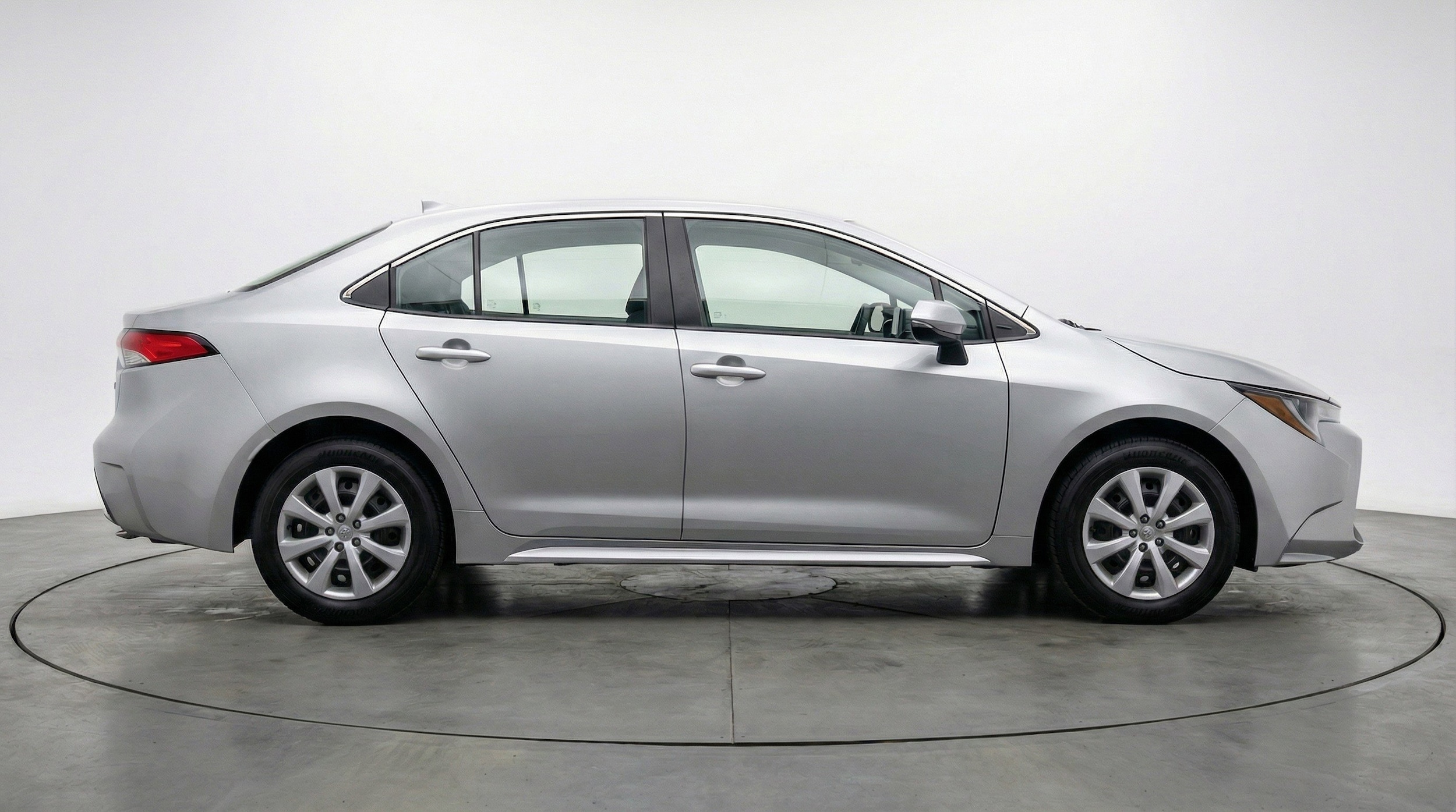 Thumbnail: 2025 Toyota Corolla - 11