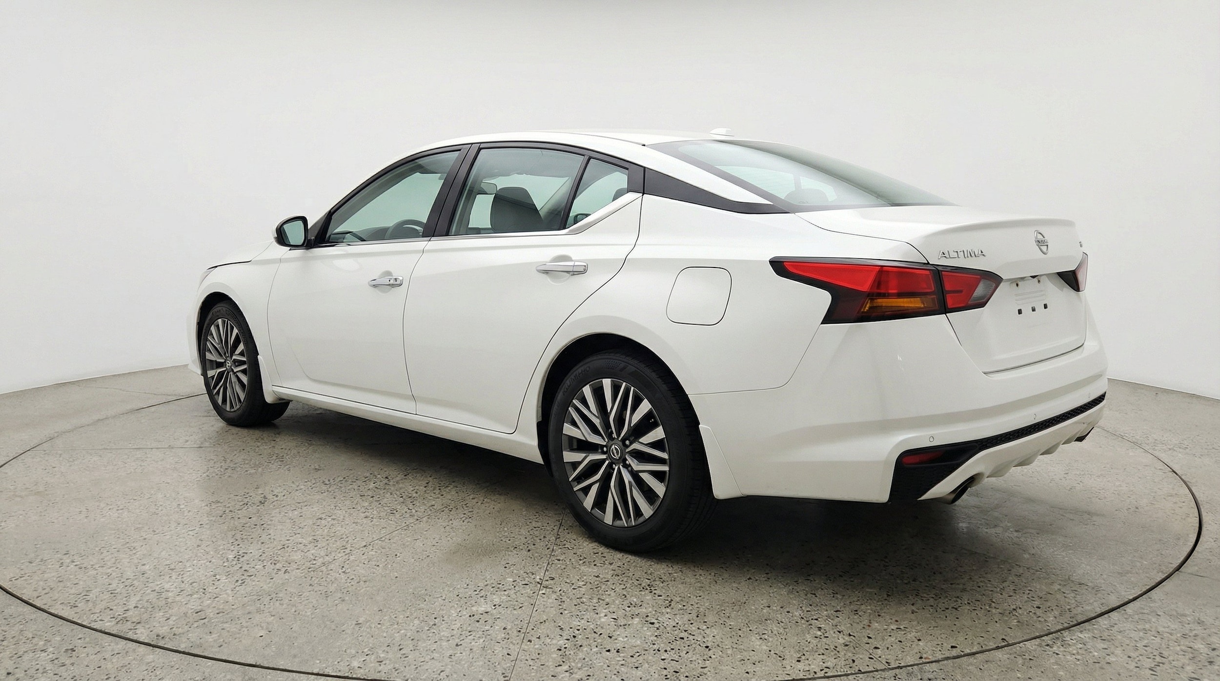Thumbnail: 2025 Nissan Altima - 6