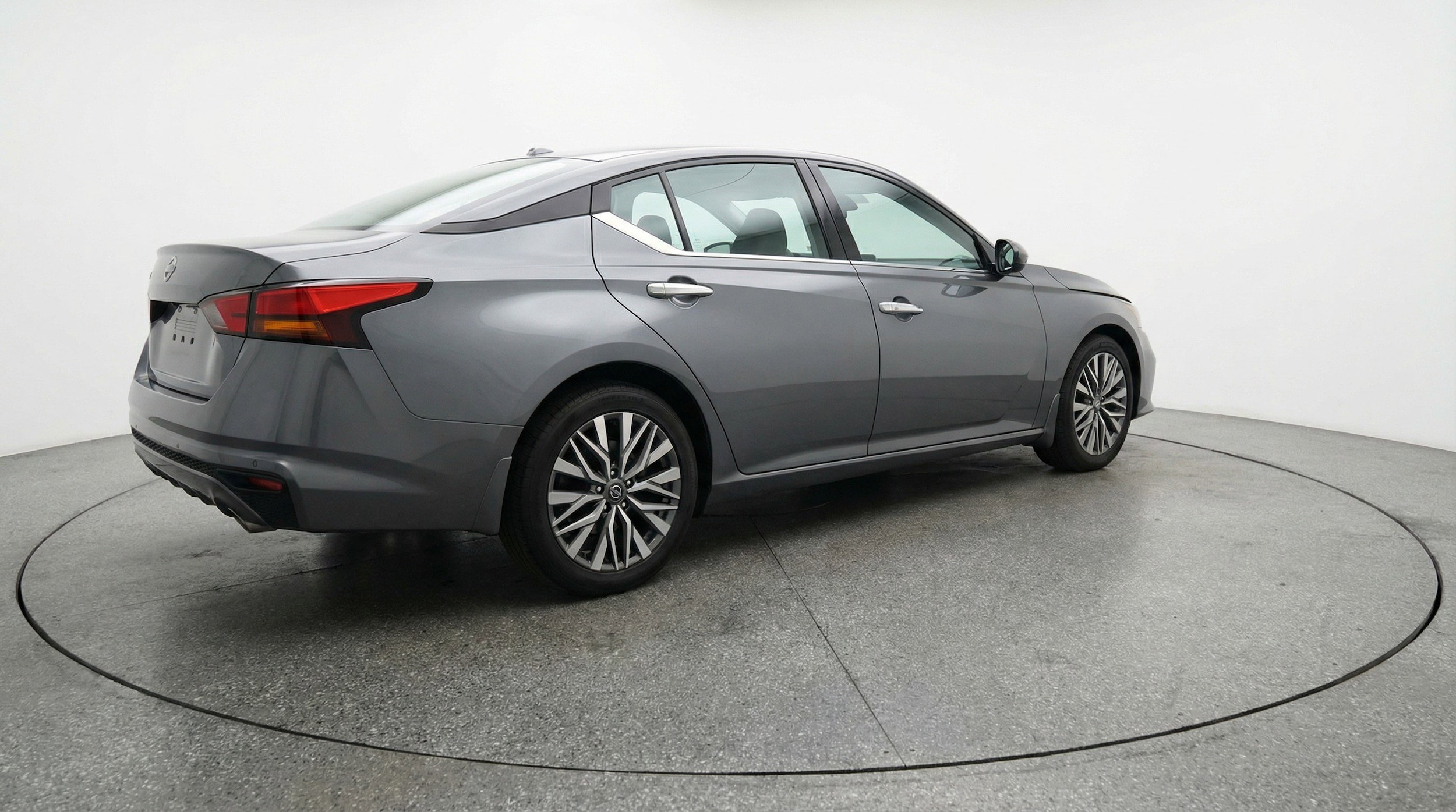 Thumbnail: 2025 Nissan Altima - 9