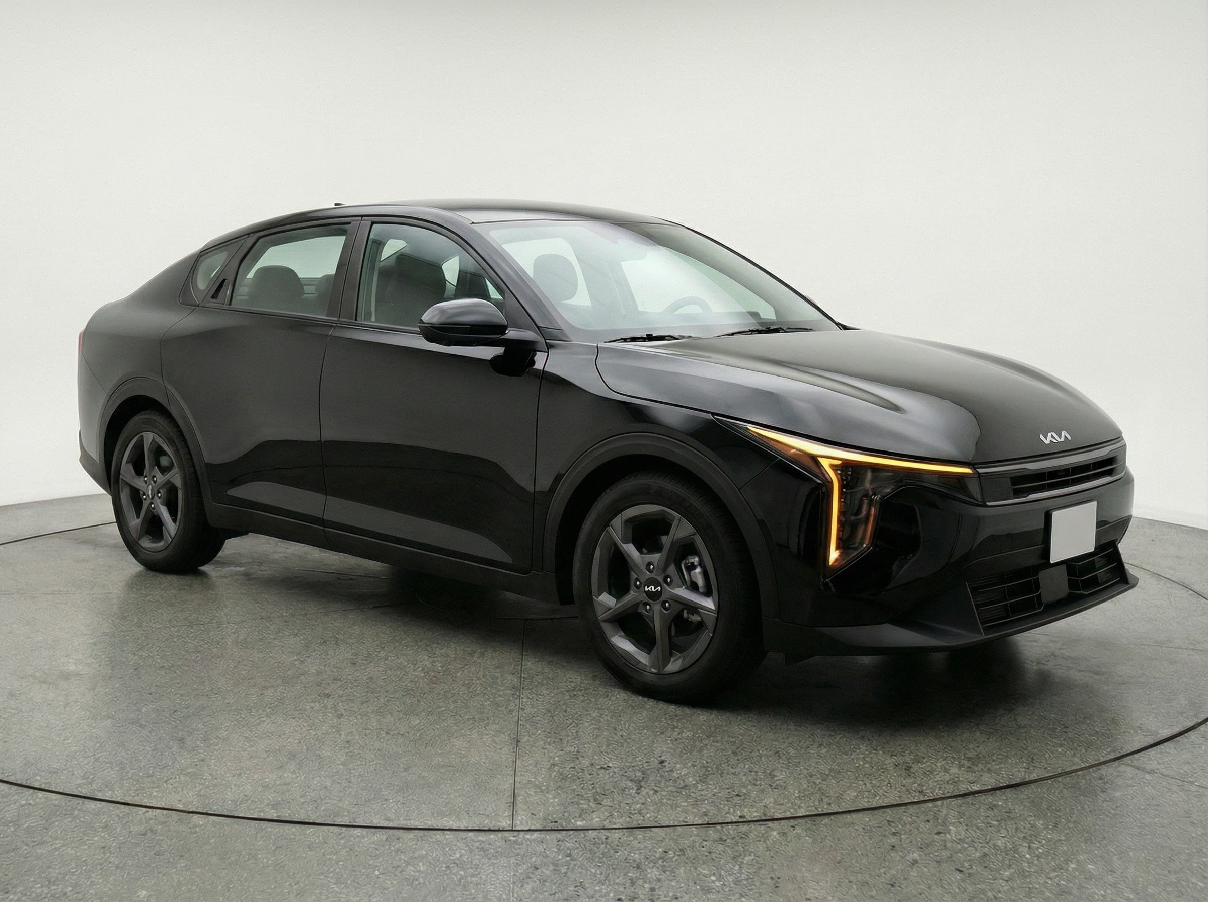 Thumbnail: 2025 Kia K4 - 1