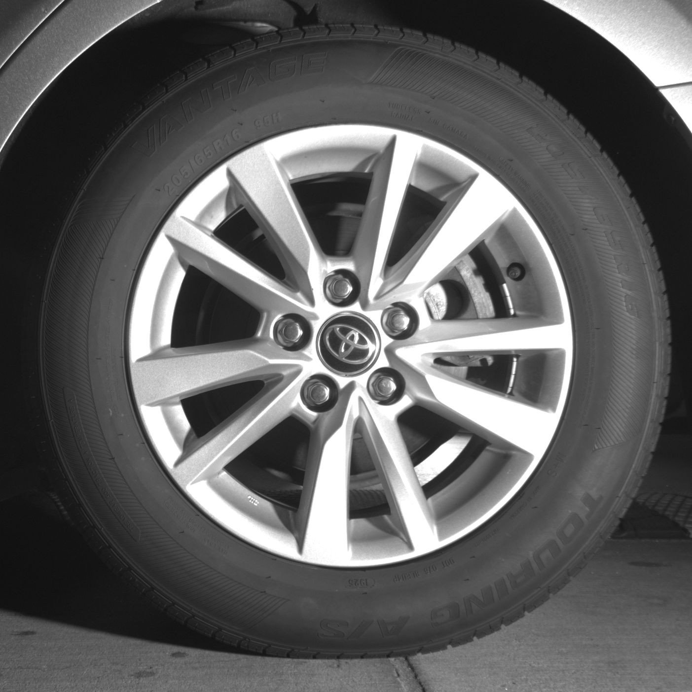 Thumbnail: 2025 Toyota Camry - 14