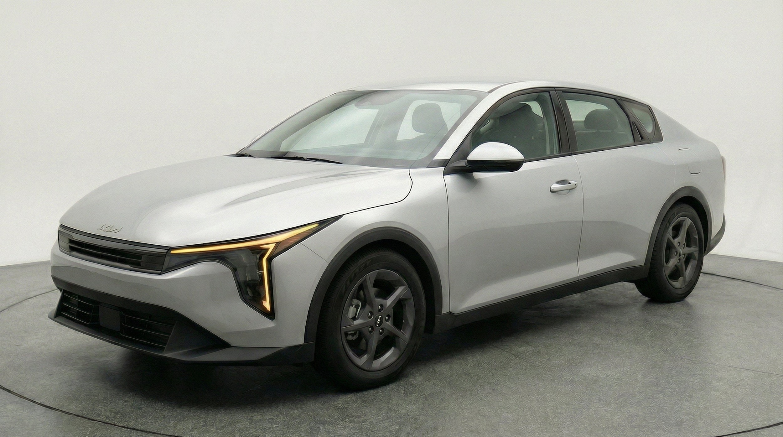 Thumbnail: 2025 Kia K4 - 3