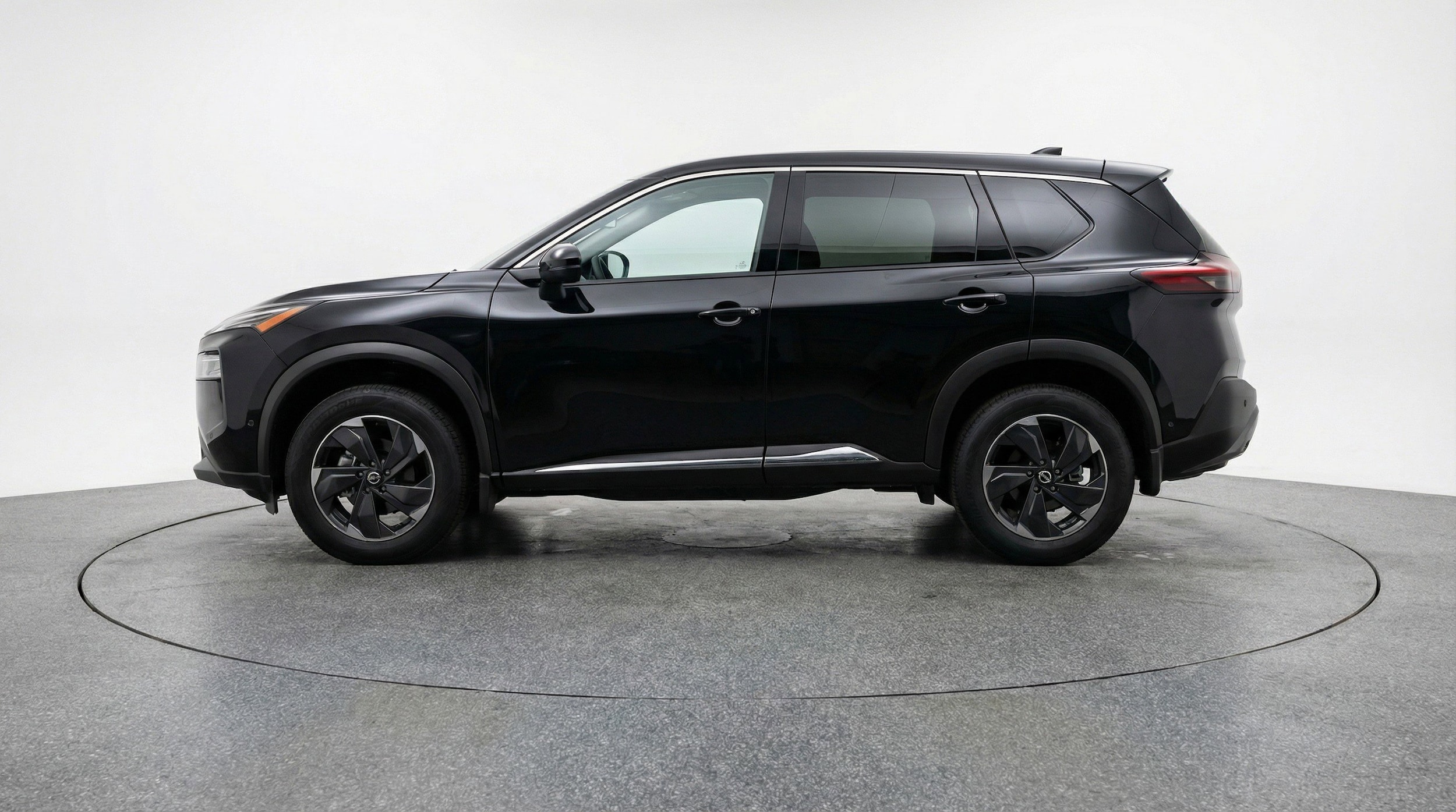 Thumbnail: 2025 Nissan Rogue - 5