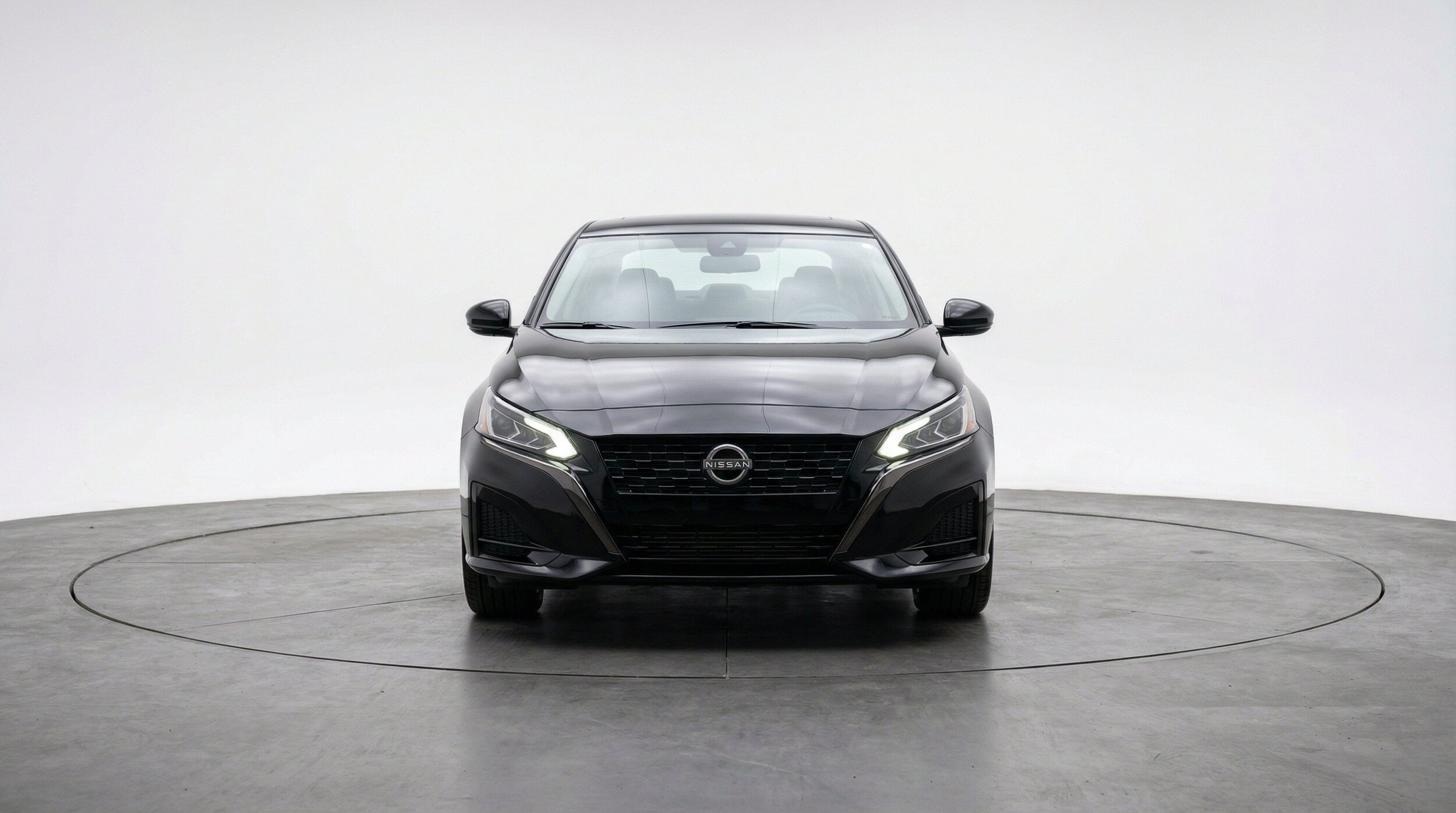 Thumbnail: 2025 Nissan Altima - 2