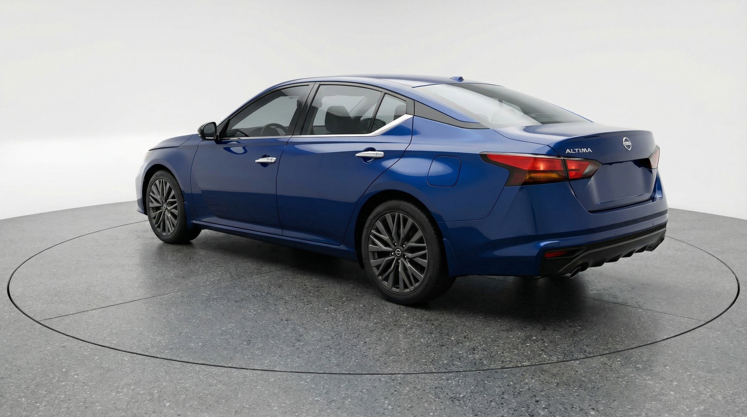 Thumbnail: 2025 Nissan Altima - 6