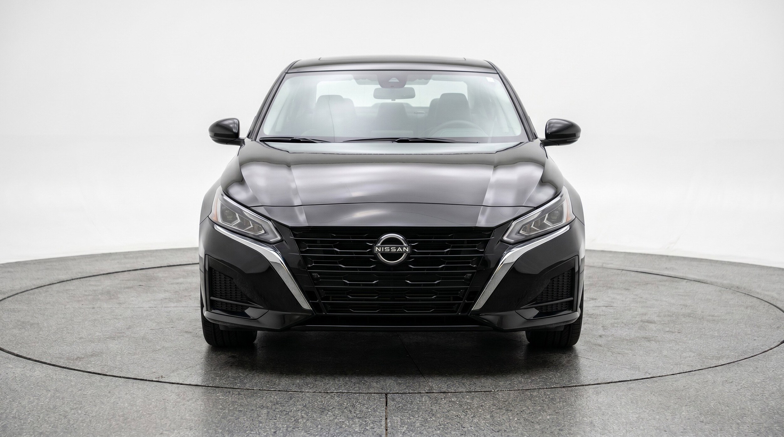 Thumbnail: 2025 Nissan Altima - 2