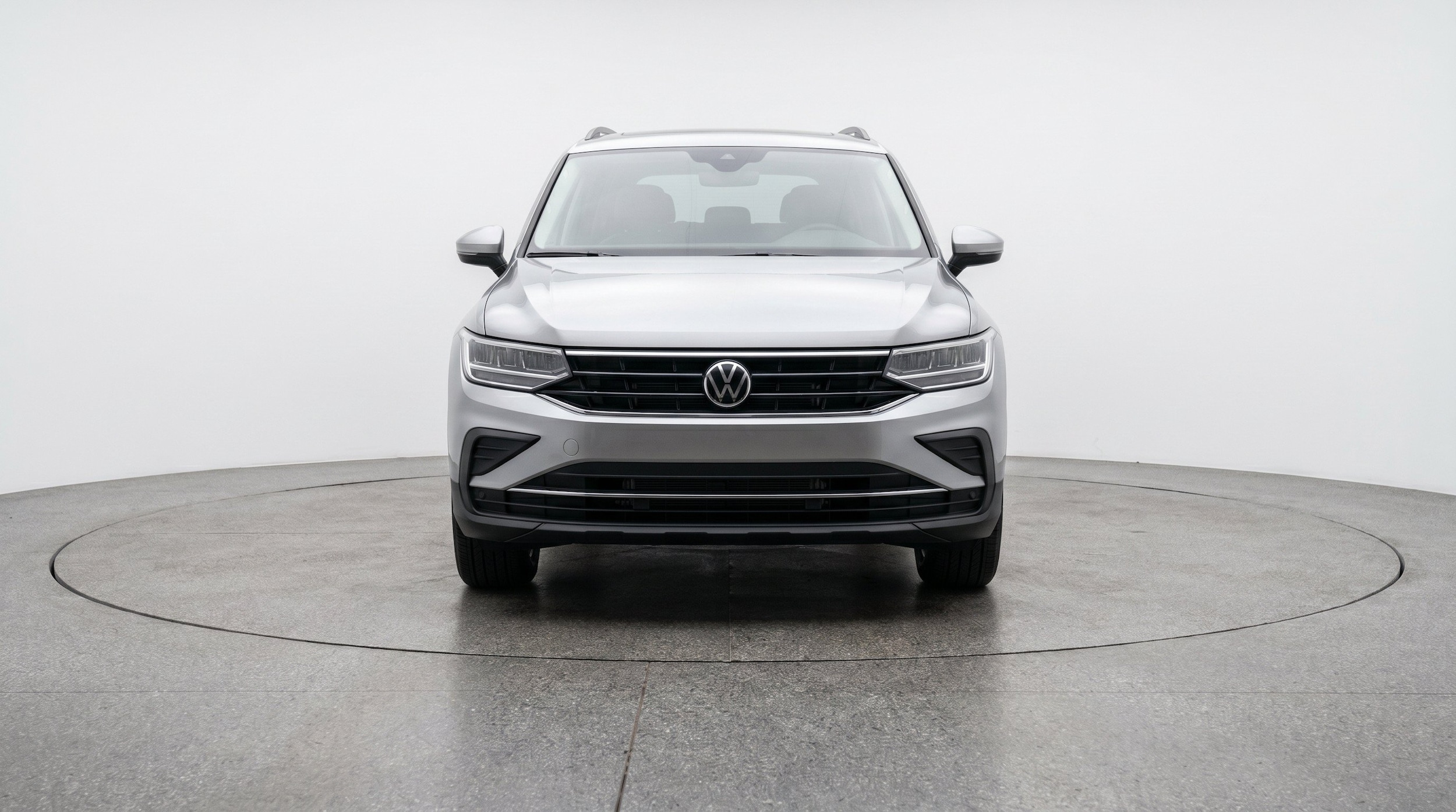 Thumbnail: 2026 Volkswagen Tiguan - 2