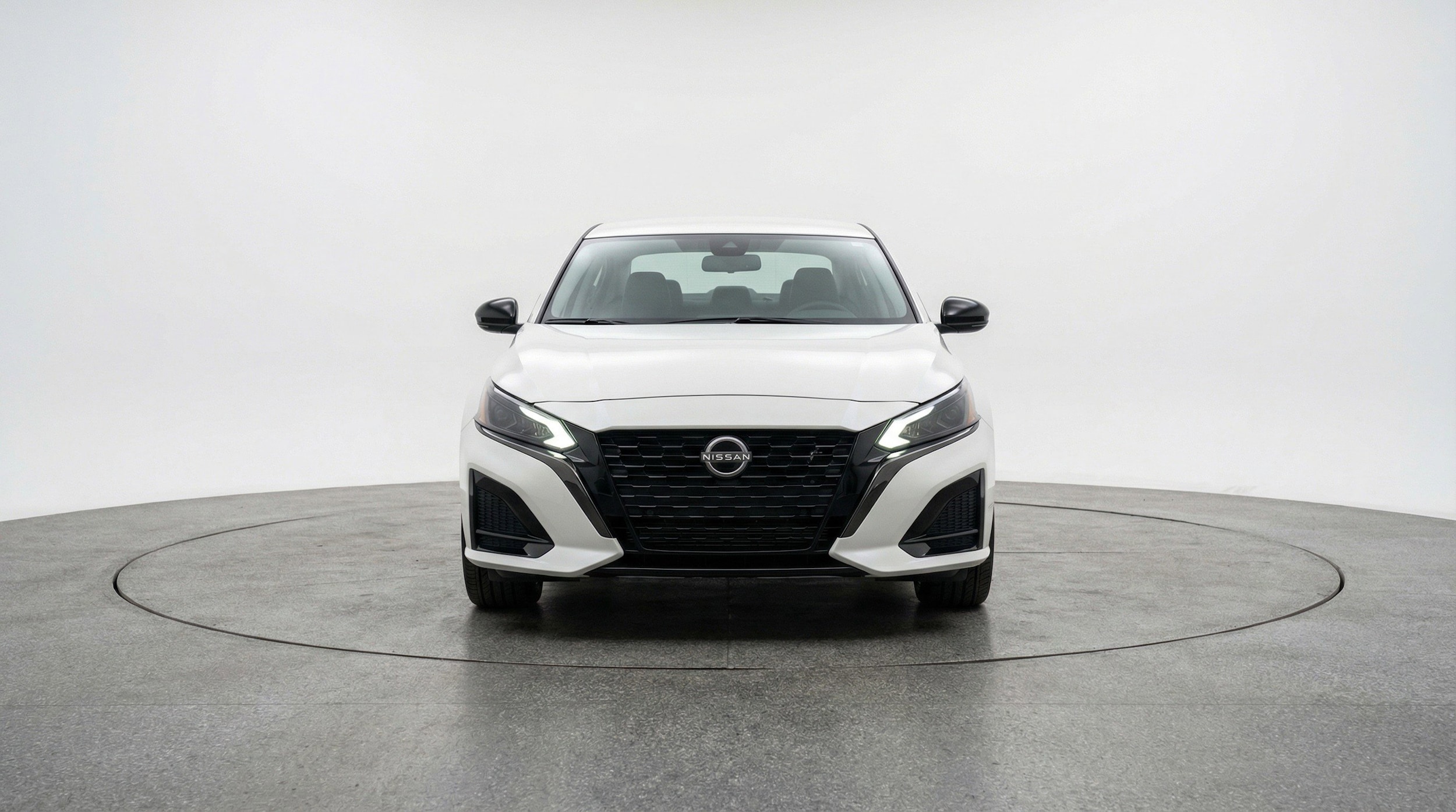 Thumbnail: 2025 Nissan Altima - 2