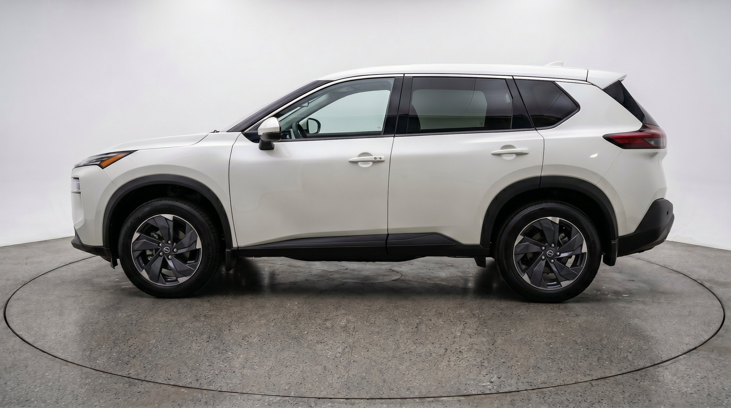 Thumbnail: 2025 Nissan Rogue - 5