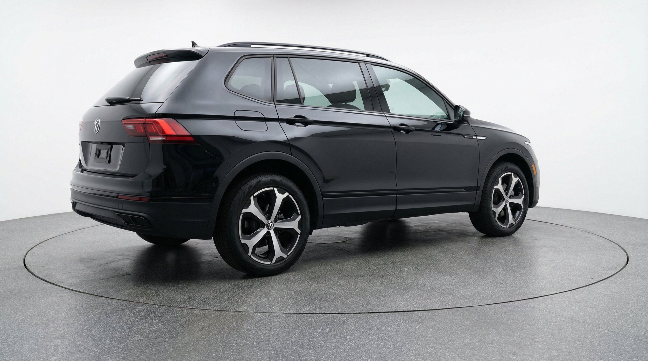 Thumbnail: 2026 Volkswagen Tiguan - 9