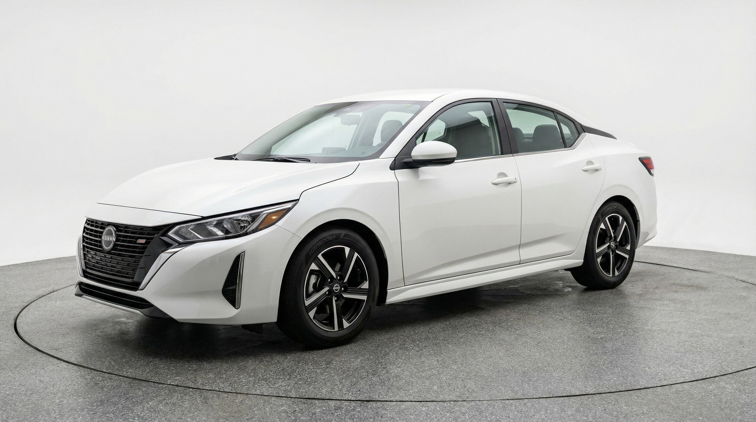 Thumbnail: 2025 Nissan Sentra - 3