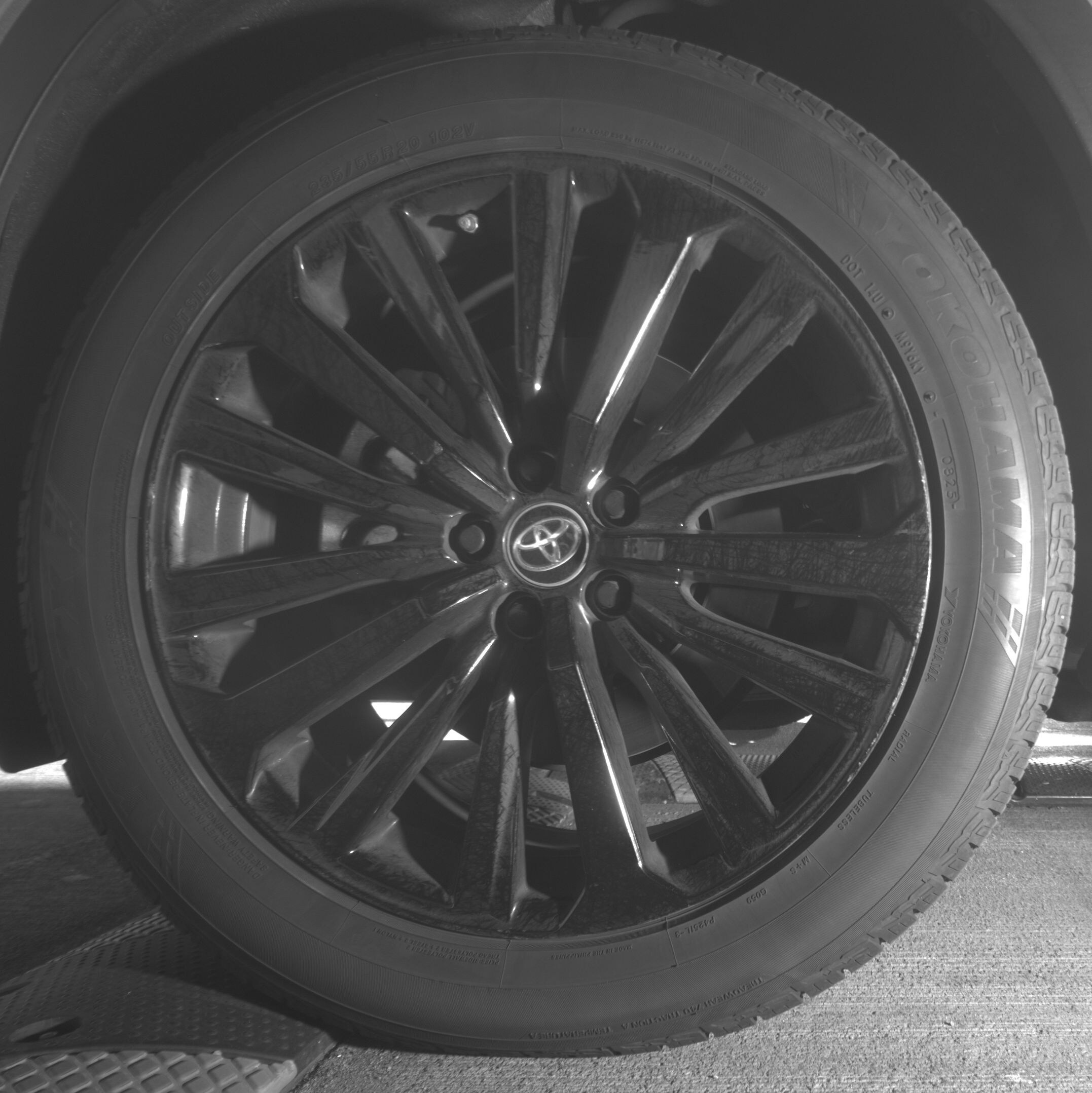 Thumbnail: 2024 Toyota Highlander - 9