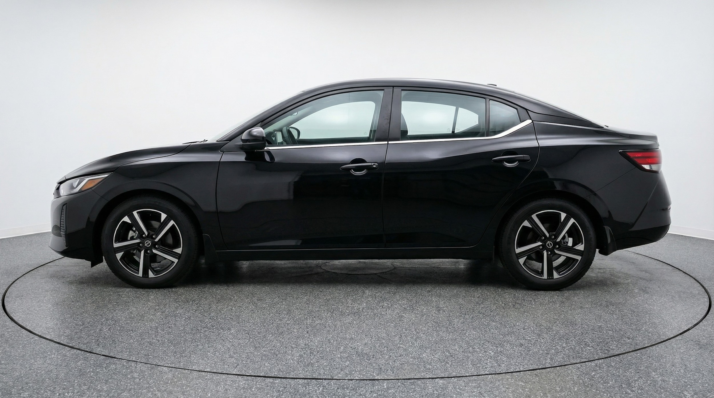 Thumbnail: 2025 Nissan Sentra - 4