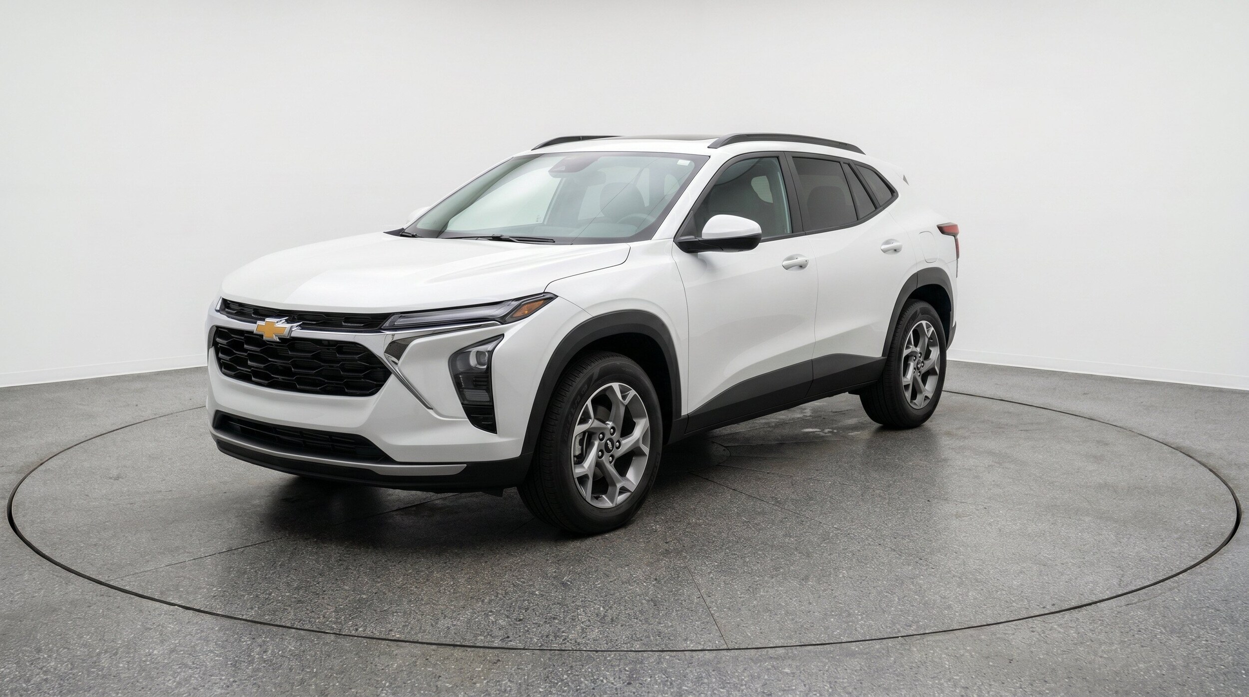 Thumbnail: 2025 Chevrolet Trax - 3